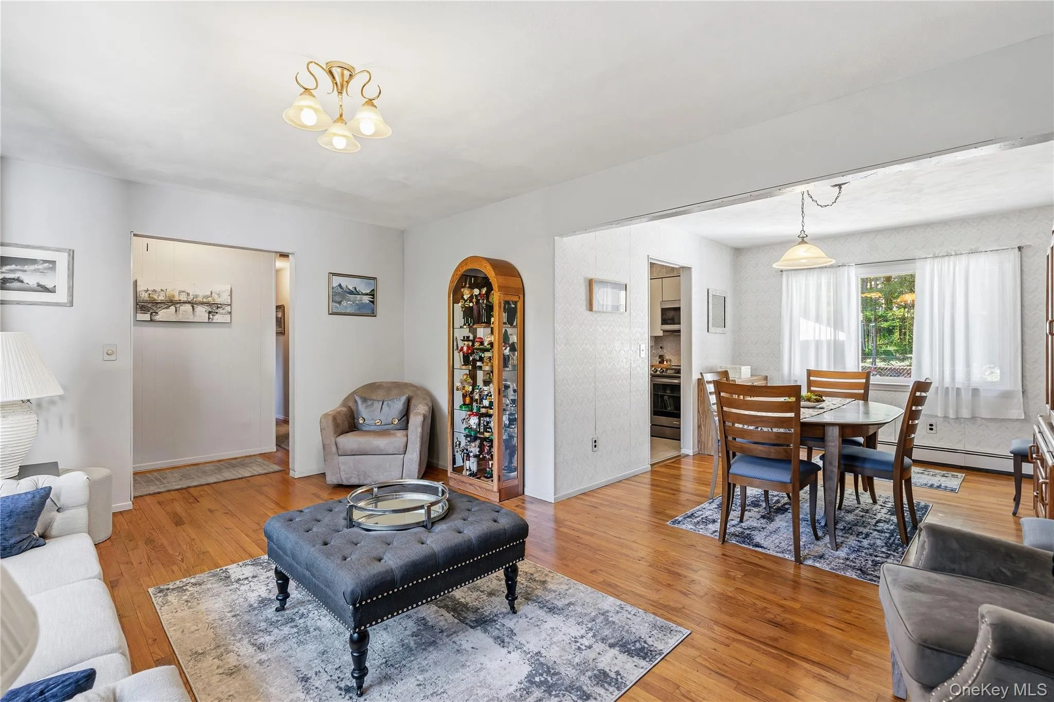 54 Randall Road, Brookhaven, NY, 3 Bedrooms Bedrooms, 7 Rooms Rooms,1 BathroomBathrooms,Residential,For Rent,Randall,0,1010879 54 Randall Road, Brookhaven, NY, 3 Bedrooms Bedrooms, 7 Rooms Rooms,1 BathroomBathrooms,Residential,For Rent,Randall,0,1010879