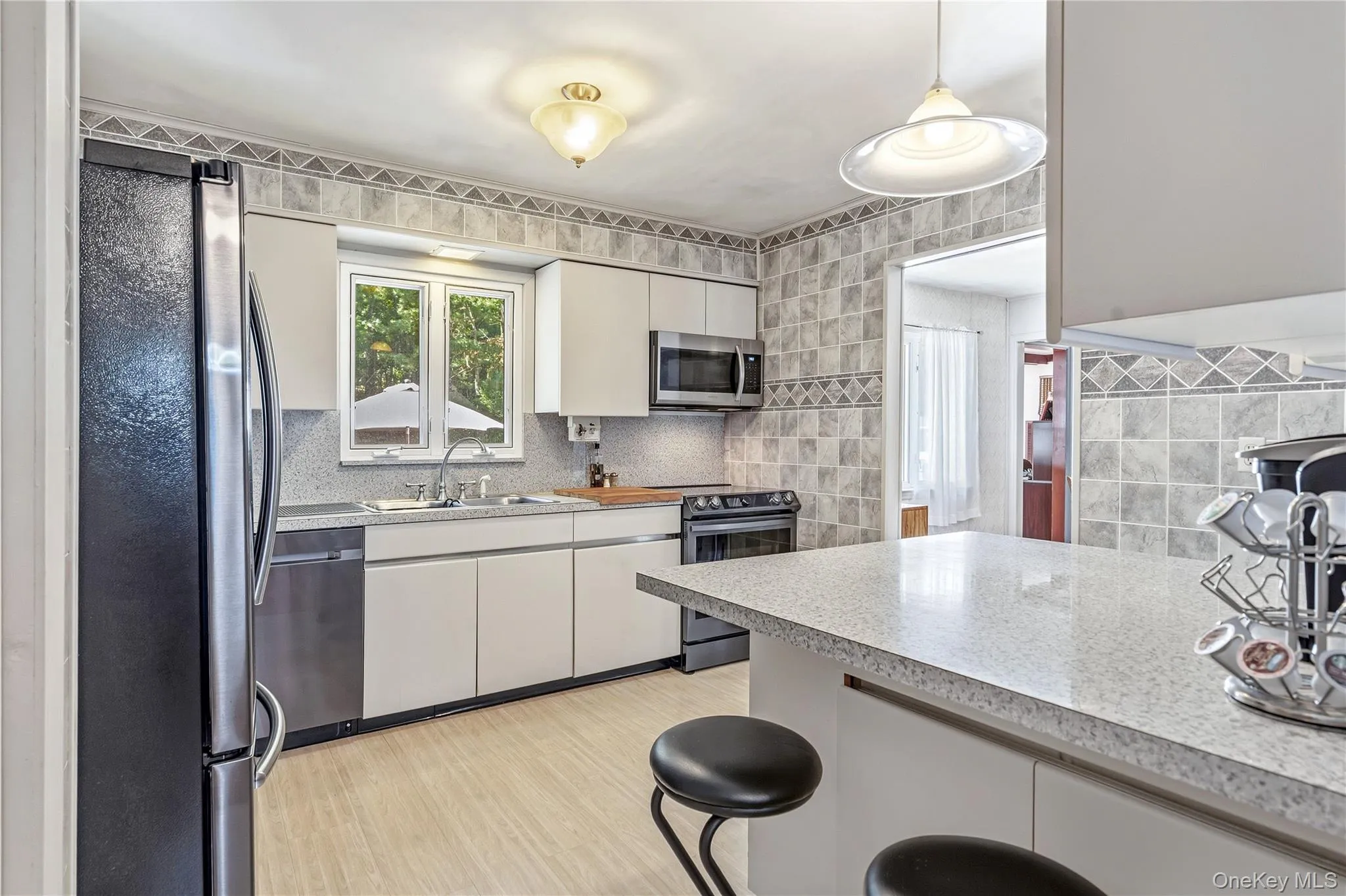 54 Randall Road, Brookhaven, NY, 3 Bedrooms Bedrooms, 7 Rooms Rooms,1 BathroomBathrooms,Residential,For Rent,Randall,0,1010879 54 Randall Road, Brookhaven, NY, 3 Bedrooms Bedrooms, 7 Rooms Rooms,1 BathroomBathrooms,Residential,For Rent,Randall,0,1010879