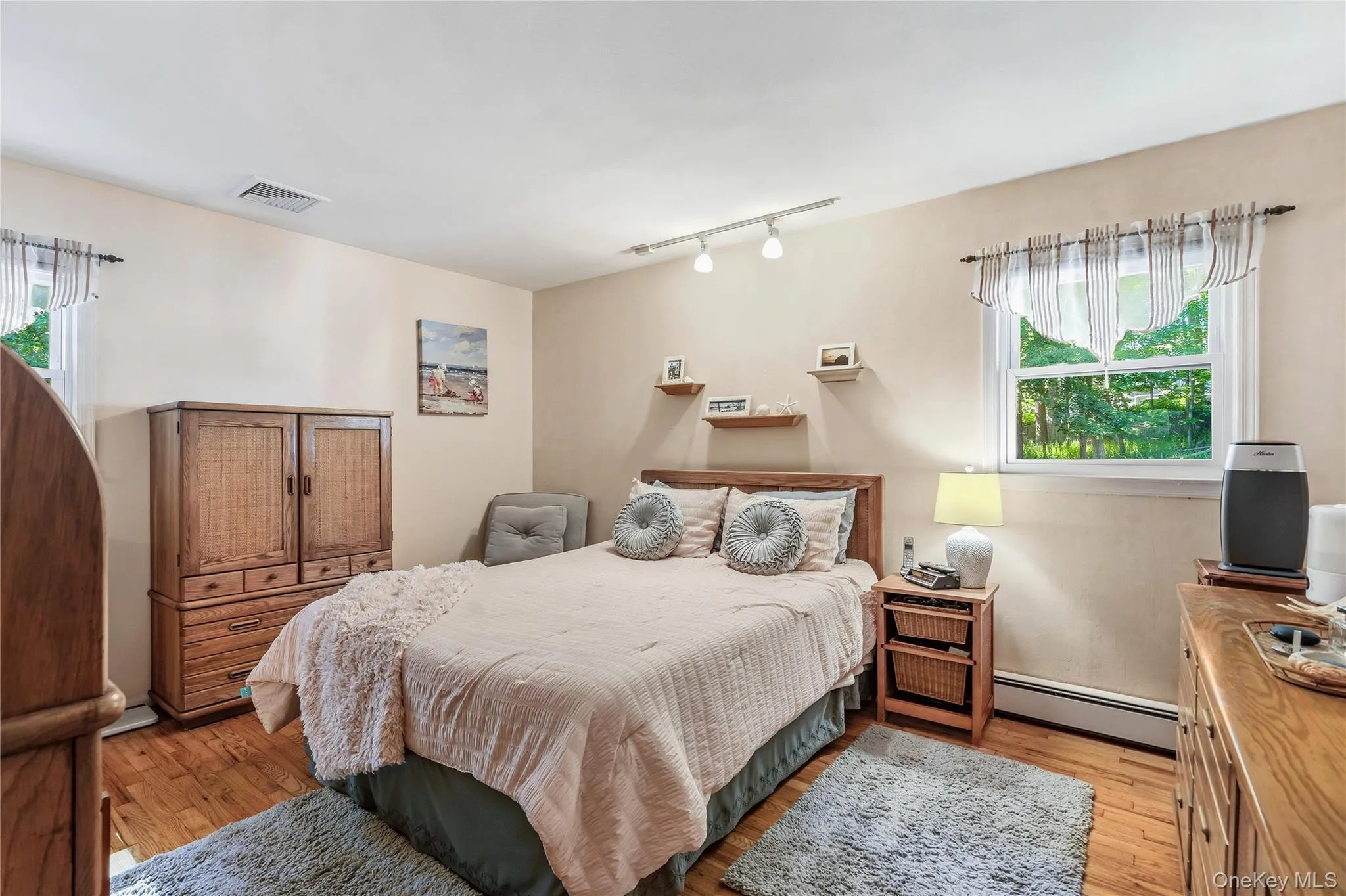 54 Randall Road, Brookhaven, NY, 3 Bedrooms Bedrooms, 7 Rooms Rooms,1 BathroomBathrooms,Residential,For Rent,Randall,0,1010879 54 Randall Road, Brookhaven, NY, 3 Bedrooms Bedrooms, 7 Rooms Rooms,1 BathroomBathrooms,Residential,For Rent,Randall,0,1010879