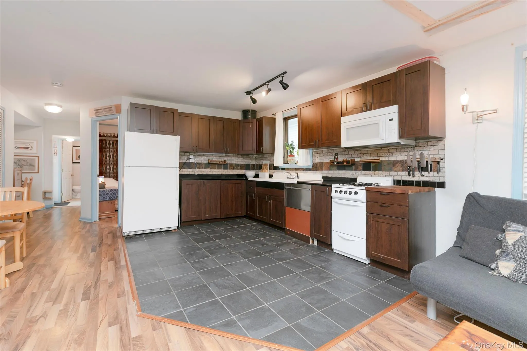 68 Tier Street, New York, NY, 1 Bedroom Bedrooms, 2 Rooms Rooms,1 BathroomBathrooms,Residential,For Rent,Tier,0,1010881 68 Tier Street, New York, NY, 1 Bedroom Bedrooms, 2 Rooms Rooms,1 BathroomBathrooms,Residential,For Rent,Tier,0,1010881