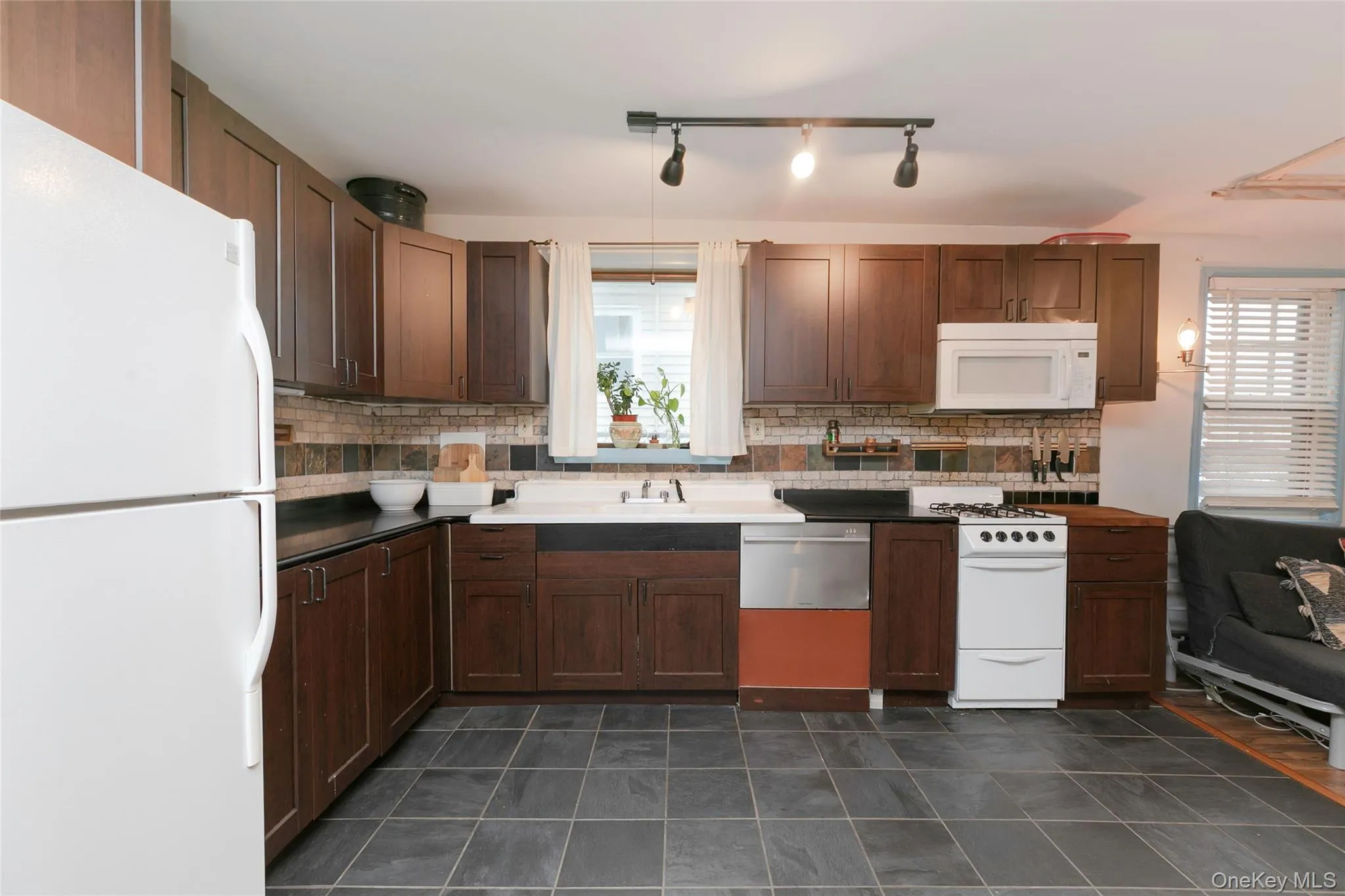 68 Tier Street, New York, NY, 1 Bedroom Bedrooms, 2 Rooms Rooms,1 BathroomBathrooms,Residential,For Rent,Tier,0,1010881 68 Tier Street, New York, NY, 1 Bedroom Bedrooms, 2 Rooms Rooms,1 BathroomBathrooms,Residential,For Rent,Tier,0,1010881