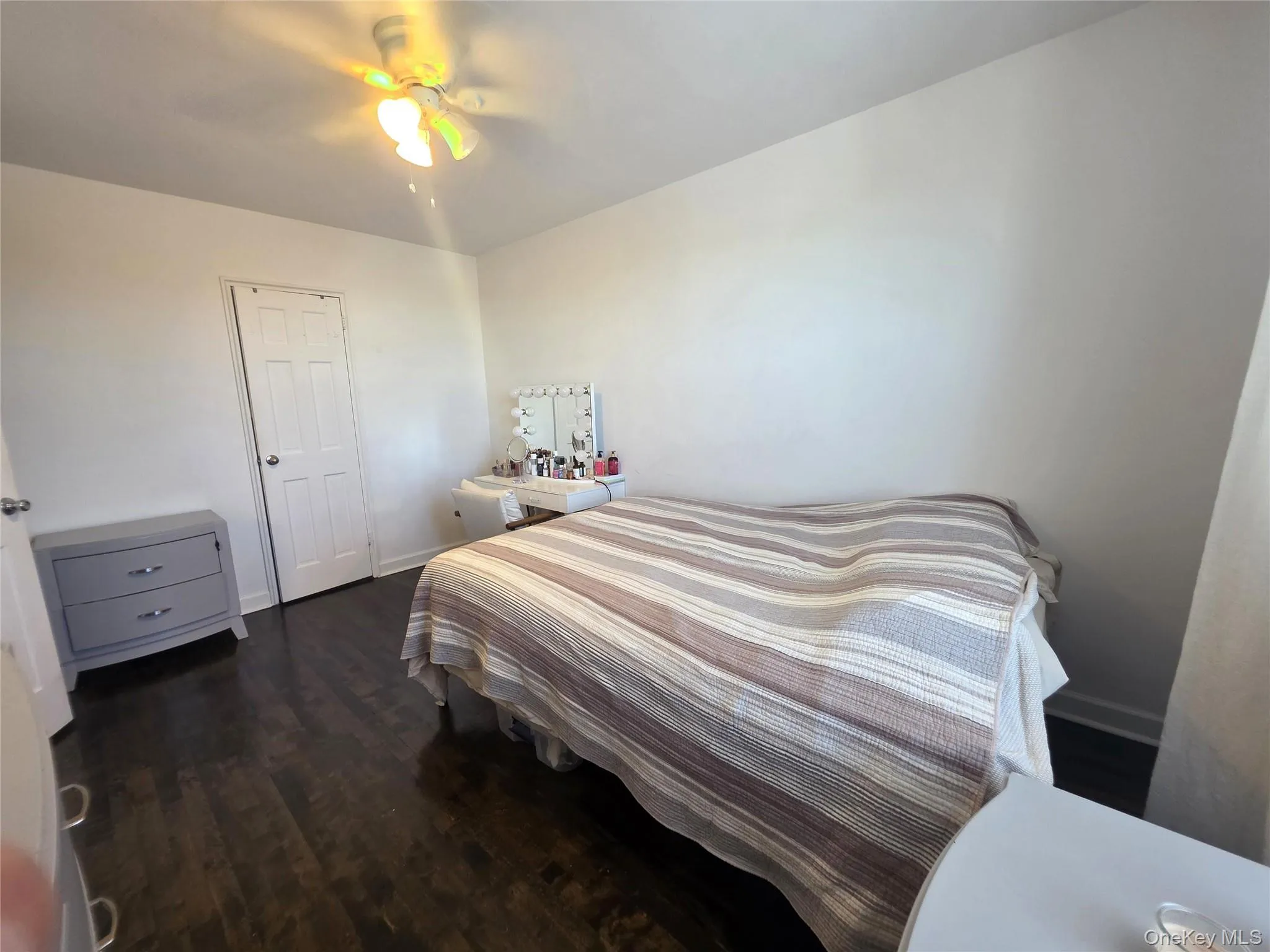 33-15 81st Street, New York, NY, 1 Bedroom Bedrooms, 3 Rooms Rooms,1 BathroomBathrooms,Residential,For Rent,81st,0,1010883 33-15 81st Street, New York, NY, 1 Bedroom Bedrooms, 3 Rooms Rooms,1 BathroomBathrooms,Residential,For Rent,81st,0,1010883