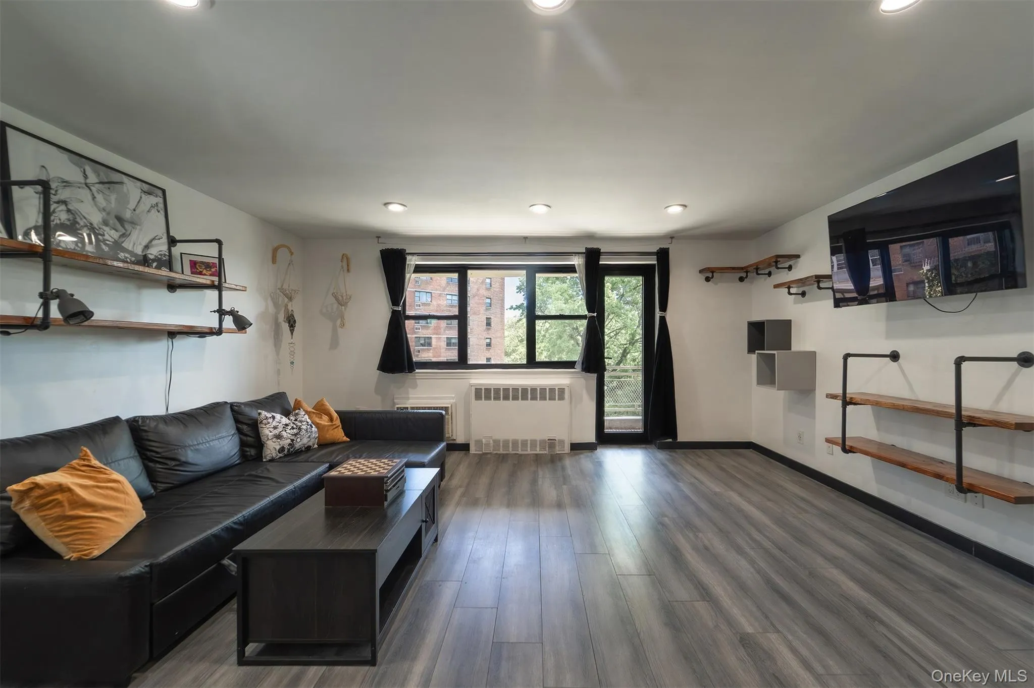 88-29 155th Avenue, New York, NY, 1 Bedroom Bedrooms, 1 Room Rooms,1 BathroomBathrooms,Residential,For Rent,155th,0,1010884 88-29 155th Avenue, New York, NY, 1 Bedroom Bedrooms, 1 Room Rooms,1 BathroomBathrooms,Residential,For Rent,155th,0,1010884