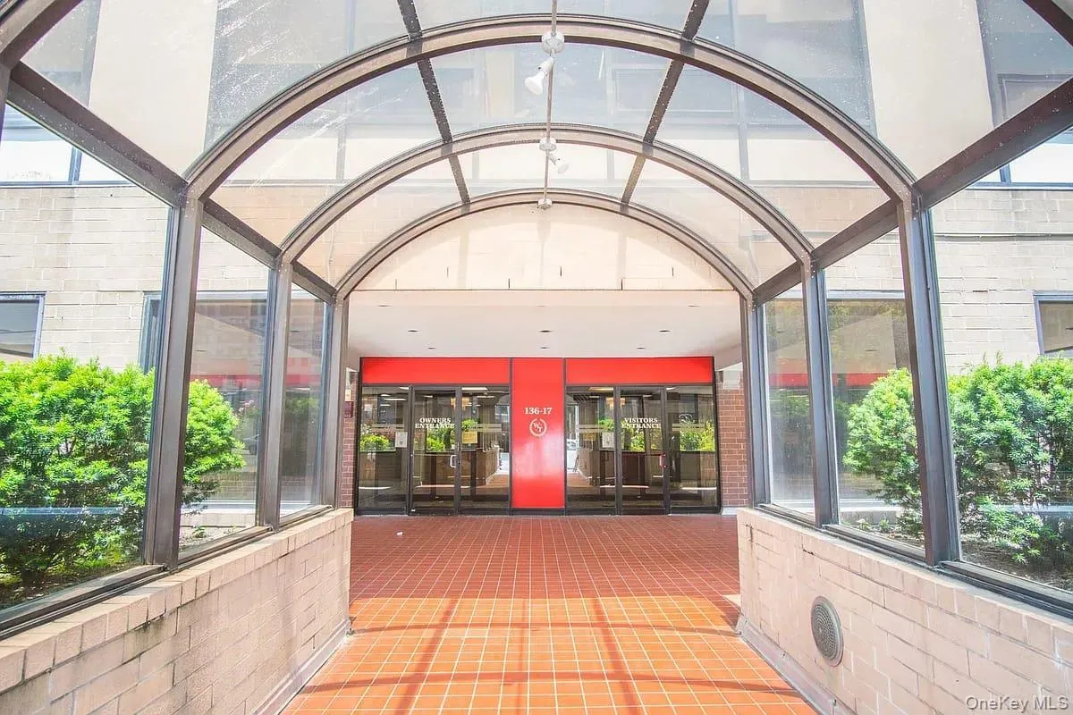 136-17 Maple Avenue, New York, NY, 2 Bedrooms Bedrooms, 5 Rooms Rooms,2 BathroomsBathrooms,Residential,For Rent,Maple,0,1010885 136-17 Maple Avenue, New York, NY, 2 Bedrooms Bedrooms, 5 Rooms Rooms,2 BathroomsBathrooms,Residential,For Rent,Maple,0,1010885