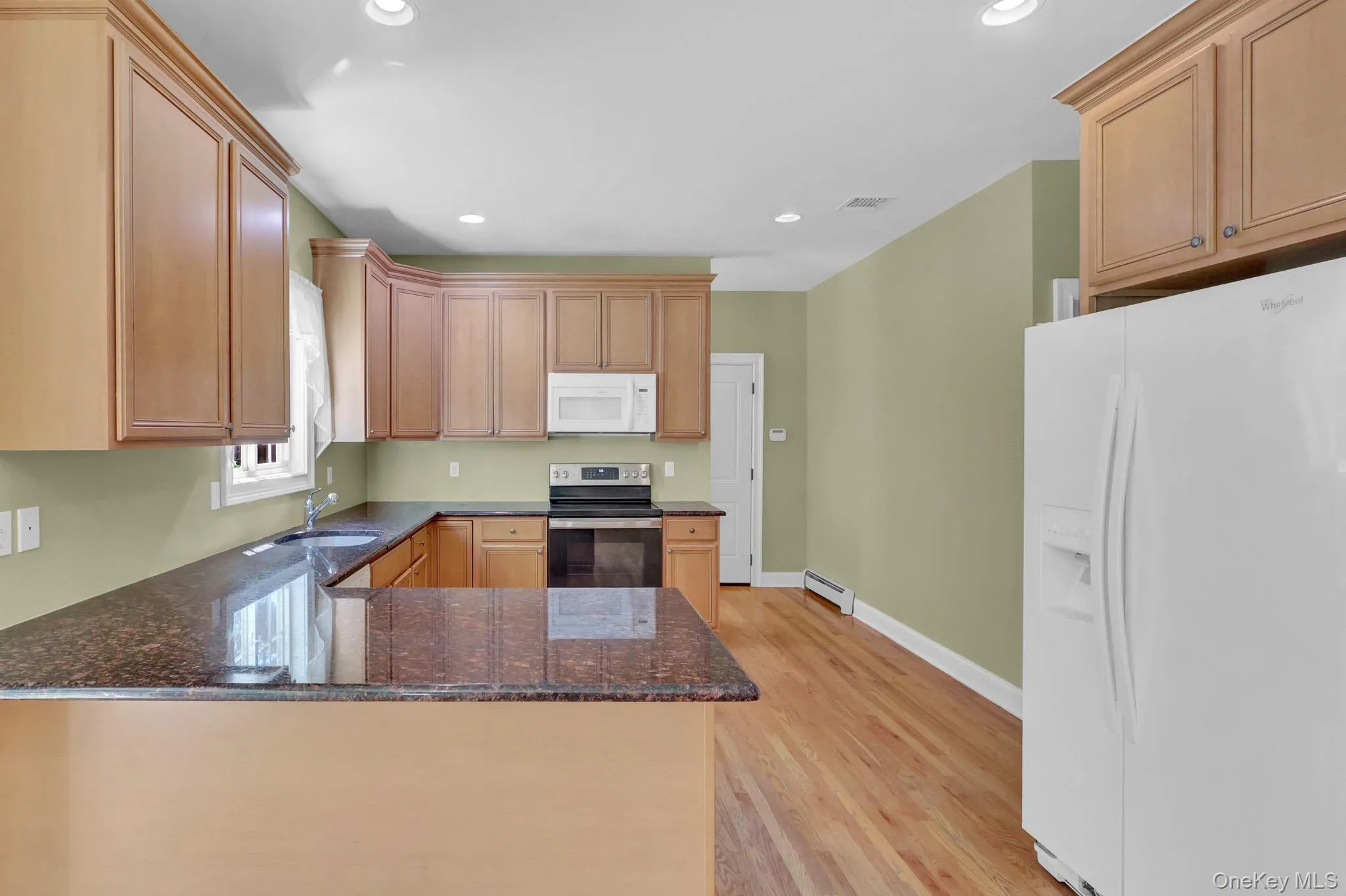 130 Mill Road, Brookhaven, NY, 4 Bedrooms Bedrooms, 8 Rooms Rooms,2 BathroomsBathrooms,Residential,For Rent,Mill,0,1010886 130 Mill Road, Brookhaven, NY, 4 Bedrooms Bedrooms, 8 Rooms Rooms,2 BathroomsBathrooms,Residential,For Rent,Mill,0,1010886