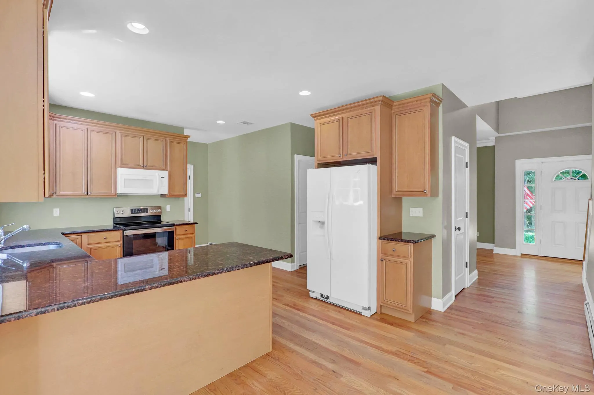 130 Mill Road, Brookhaven, NY, 4 Bedrooms Bedrooms, 8 Rooms Rooms,2 BathroomsBathrooms,Residential,For Rent,Mill,0,1010886 130 Mill Road, Brookhaven, NY, 4 Bedrooms Bedrooms, 8 Rooms Rooms,2 BathroomsBathrooms,Residential,For Rent,Mill,0,1010886