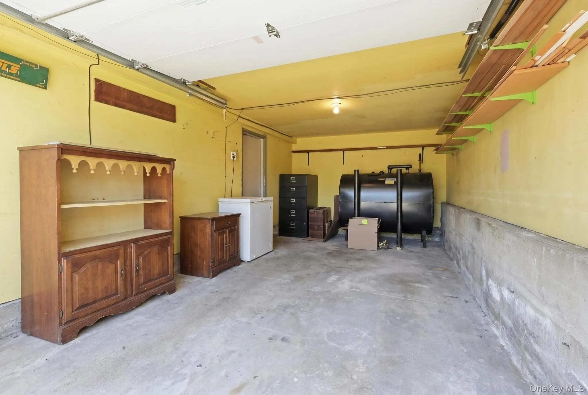 3547 Northview Avenue, Hempstead, NY, 3 Bedrooms Bedrooms, 7 Rooms Rooms,1 BathroomBathrooms,Residential,For Rent,Northview,0,1010891 3547 Northview Avenue, Hempstead, NY, 3 Bedrooms Bedrooms, 7 Rooms Rooms,1 BathroomBathrooms,Residential,For Rent,Northview,0,1010891