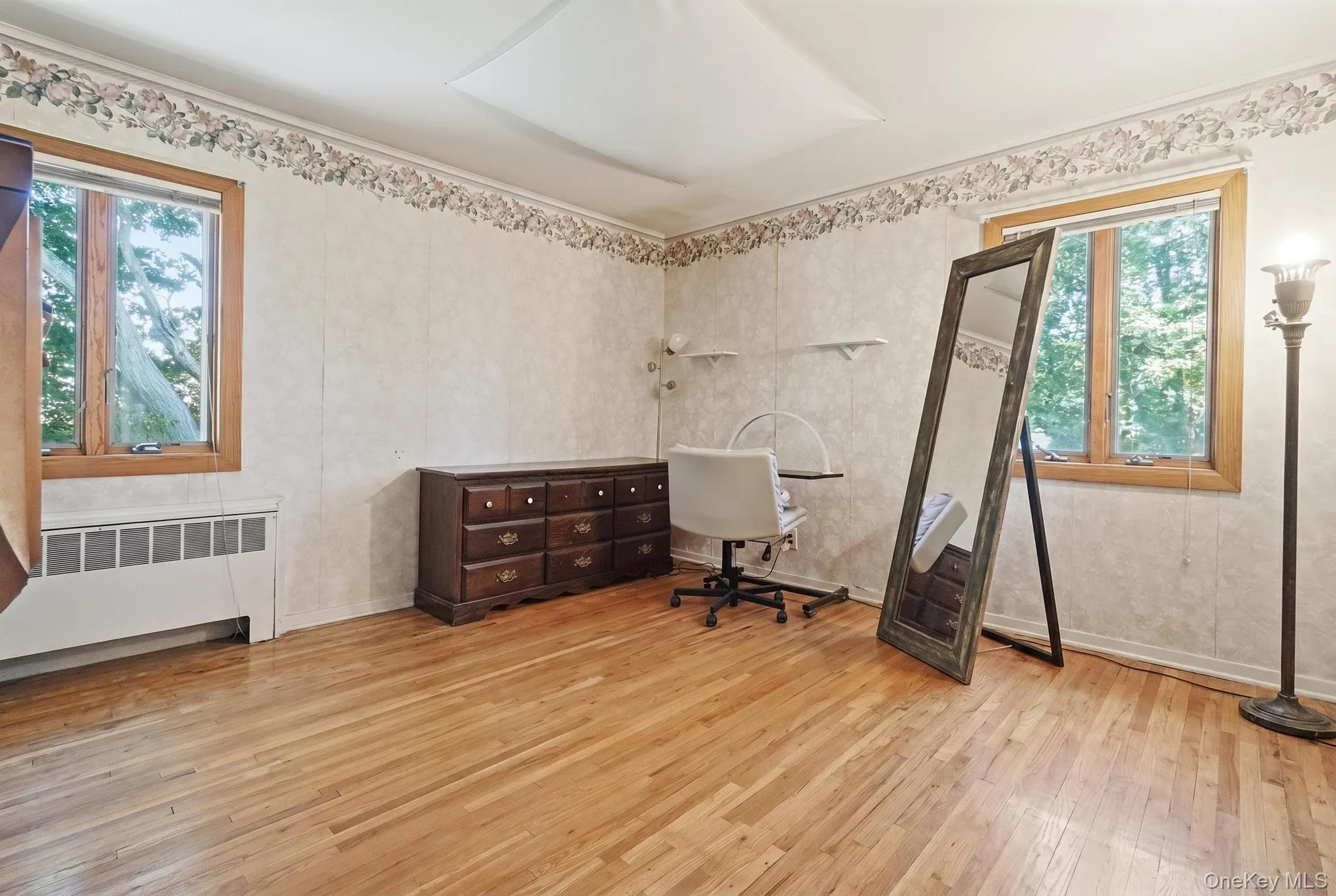 3547 Northview Avenue, Hempstead, NY, 3 Bedrooms Bedrooms, 7 Rooms Rooms,1 BathroomBathrooms,Residential,For Rent,Northview,0,1010891 3547 Northview Avenue, Hempstead, NY, 3 Bedrooms Bedrooms, 7 Rooms Rooms,1 BathroomBathrooms,Residential,For Rent,Northview,0,1010891