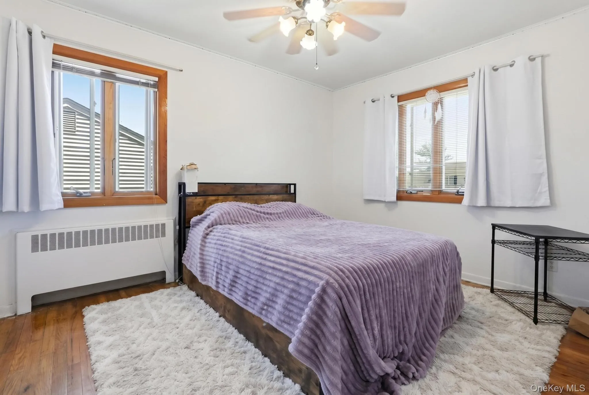3547 Northview Avenue, Hempstead, NY, 3 Bedrooms Bedrooms, 7 Rooms Rooms,1 BathroomBathrooms,Residential,For Rent,Northview,0,1010891 3547 Northview Avenue, Hempstead, NY, 3 Bedrooms Bedrooms, 7 Rooms Rooms,1 BathroomBathrooms,Residential,For Rent,Northview,0,1010891