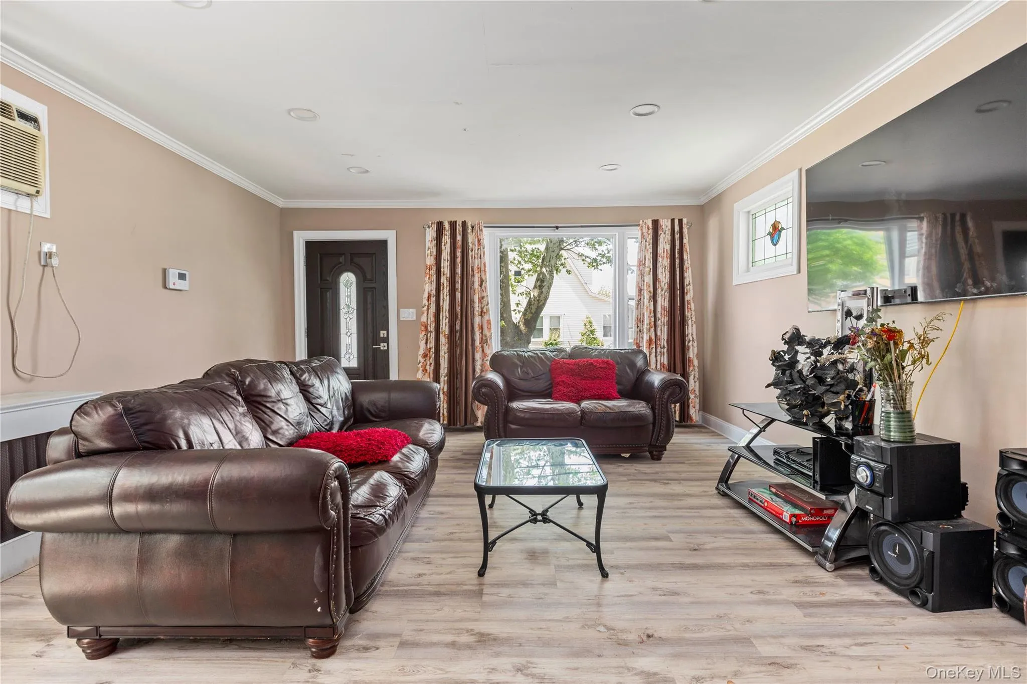 115-61 217th Street, New York, NY, 3 Bedrooms Bedrooms, 7 Rooms Rooms,2 BathroomsBathrooms,Residential,For Rent,217th,0,1010894 115-61 217th Street, New York, NY, 3 Bedrooms Bedrooms, 7 Rooms Rooms,2 BathroomsBathrooms,Residential,For Rent,217th,0,1010894