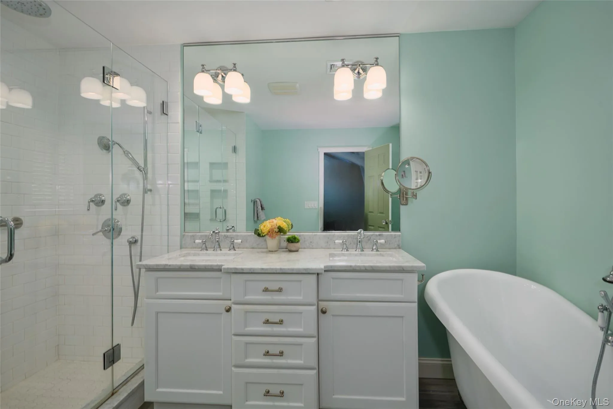 37 Mansion Drive, Hyde Park, NY, 3 Bedrooms Bedrooms, 8 Rooms Rooms,2 BathroomsBathrooms,Residential,For Rent,Mansion,0,1010895 37 Mansion Drive, Hyde Park, NY, 3 Bedrooms Bedrooms, 8 Rooms Rooms,2 BathroomsBathrooms,Residential,For Rent,Mansion,0,1010895