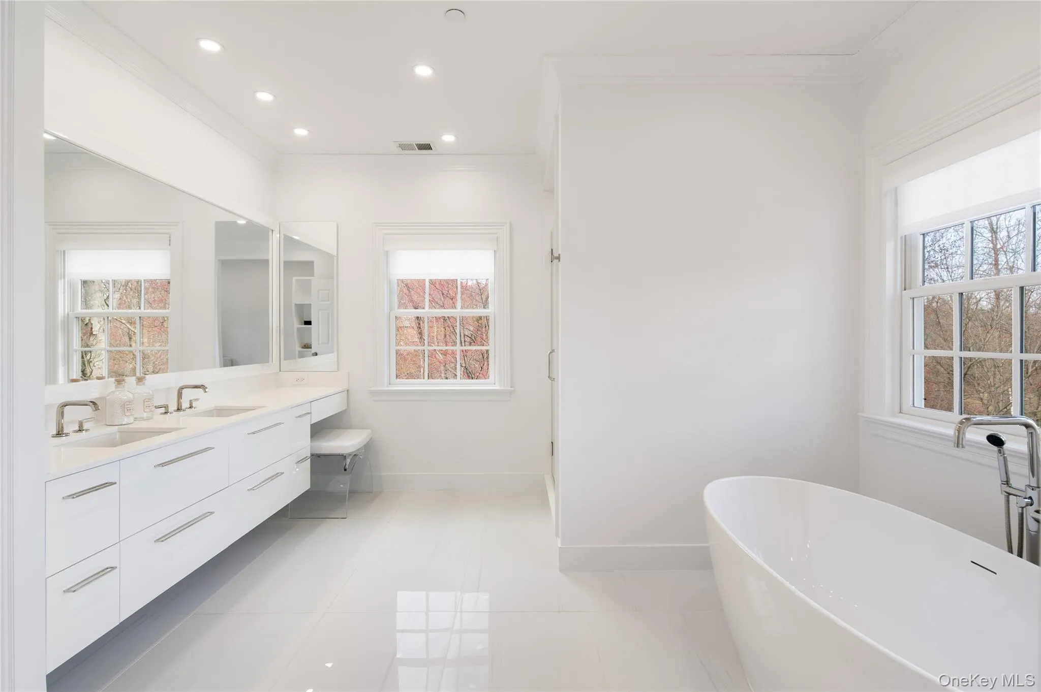 86 Sheather Road, New Castle, NY, 5 Bedrooms Bedrooms, 14 Rooms Rooms,5 BathroomsBathrooms,Residential,For Rent,Sheather,0,1010896 86 Sheather Road, New Castle, NY, 5 Bedrooms Bedrooms, 14 Rooms Rooms,5 BathroomsBathrooms,Residential,For Rent,Sheather,0,1010896