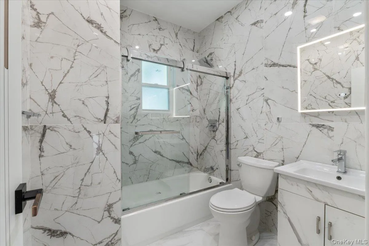 8549 Avon Street, New York, NY, 4 Bedrooms Bedrooms, 13 Rooms Rooms,4 BathroomsBathrooms,Residential,For Rent,Avon,0,1010898 8549 Avon Street, New York, NY, 4 Bedrooms Bedrooms, 13 Rooms Rooms,4 BathroomsBathrooms,Residential,For Rent,Avon,0,1010898