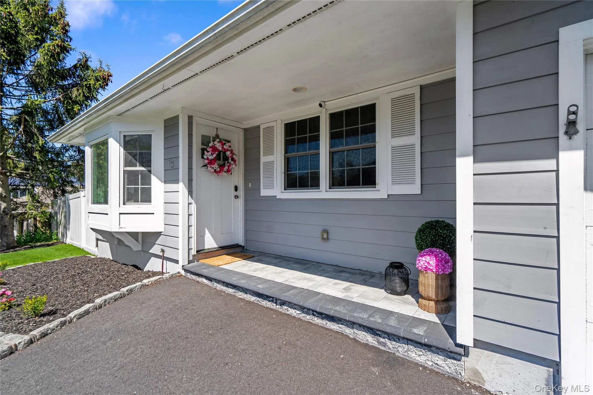 63 Orchard Street, Brookhaven, NY, 3 Bedrooms Bedrooms, 6 Rooms Rooms,2 BathroomsBathrooms,Residential,For Rent,Orchard,0,1010903 63 Orchard Street, Brookhaven, NY, 3 Bedrooms Bedrooms, 6 Rooms Rooms,2 BathroomsBathrooms,Residential,For Rent,Orchard,0,1010903