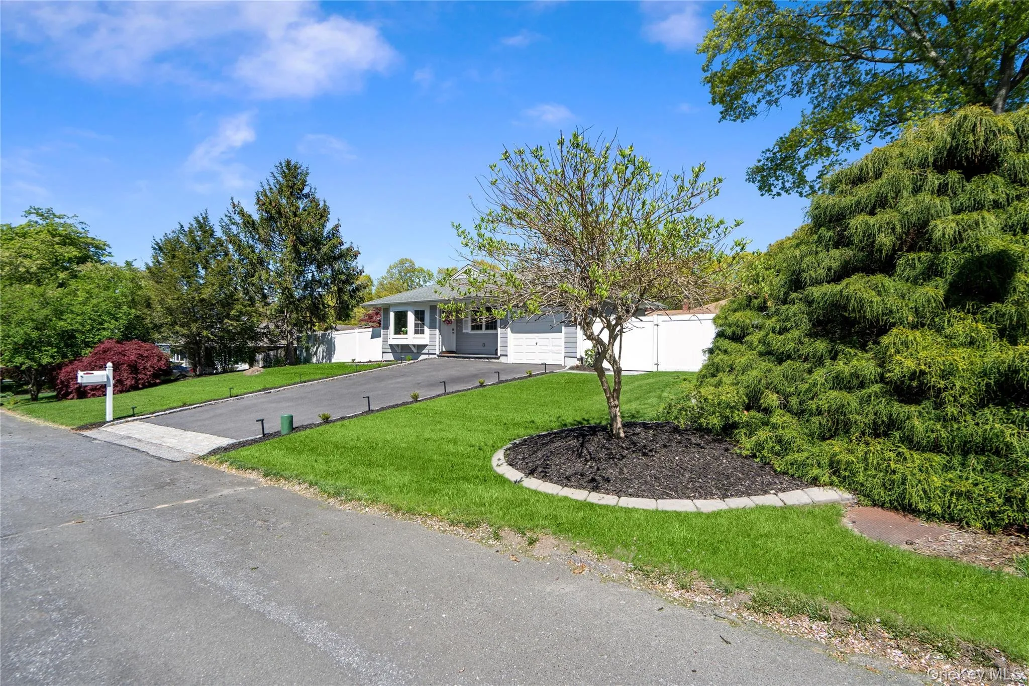 63 Orchard Street, Brookhaven, NY, 3 Bedrooms Bedrooms, 6 Rooms Rooms,2 BathroomsBathrooms,Residential,For Rent,Orchard,0,1010903 63 Orchard Street, Brookhaven, NY, 3 Bedrooms Bedrooms, 6 Rooms Rooms,2 BathroomsBathrooms,Residential,For Rent,Orchard,0,1010903