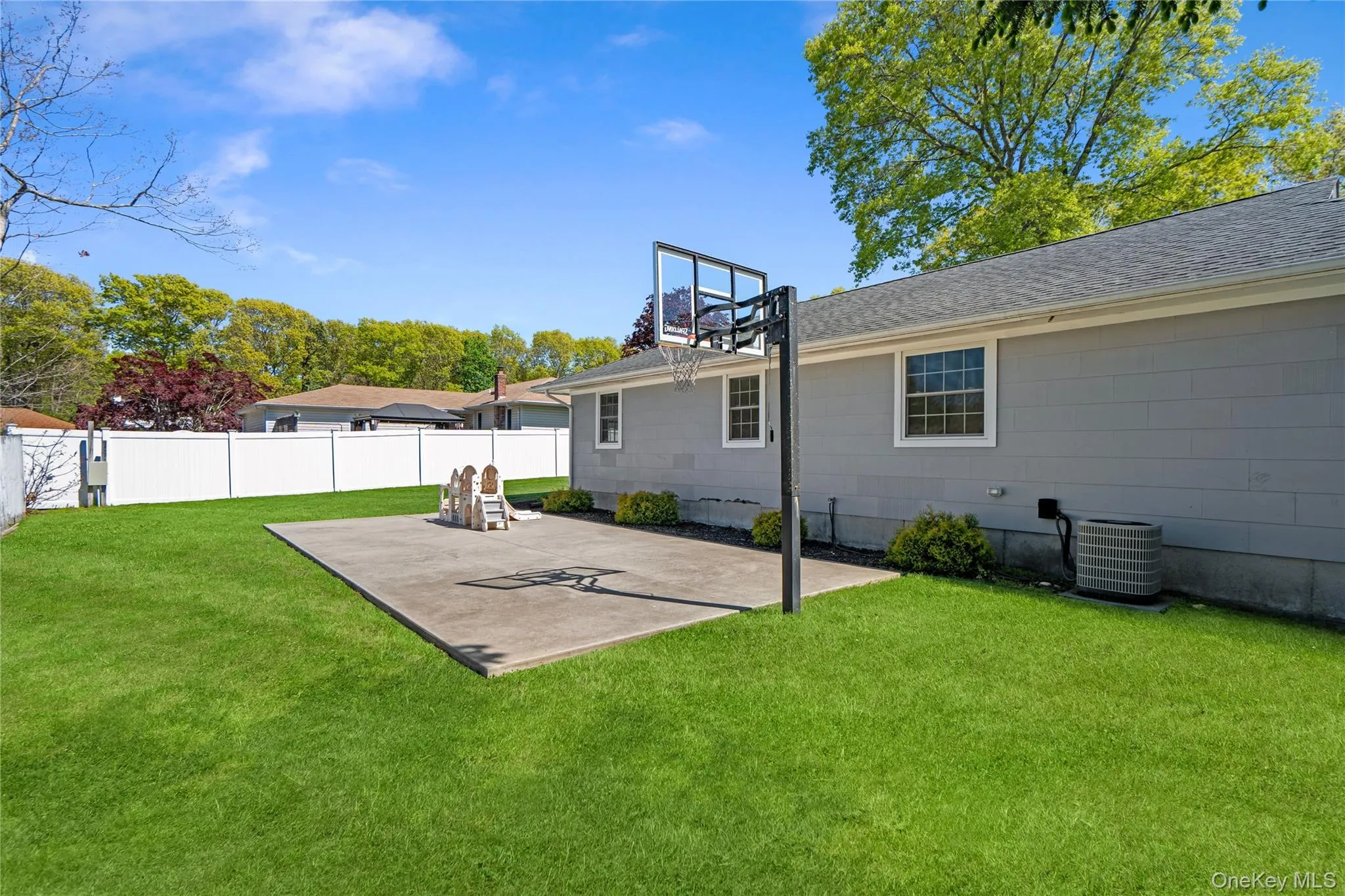 63 Orchard Street, Brookhaven, NY, 3 Bedrooms Bedrooms, 6 Rooms Rooms,2 BathroomsBathrooms,Residential,For Rent,Orchard,0,1010903 63 Orchard Street, Brookhaven, NY, 3 Bedrooms Bedrooms, 6 Rooms Rooms,2 BathroomsBathrooms,Residential,For Rent,Orchard,0,1010903