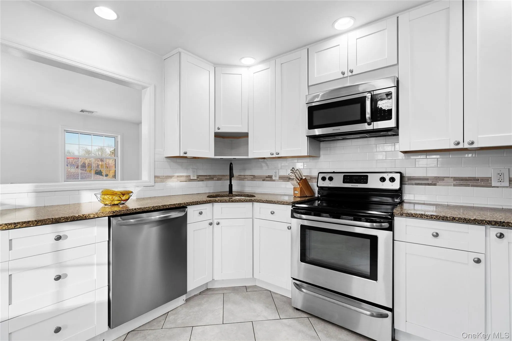 63 Orchard Street, Brookhaven, NY, 3 Bedrooms Bedrooms, 6 Rooms Rooms,2 BathroomsBathrooms,Residential,For Rent,Orchard,0,1010903 63 Orchard Street, Brookhaven, NY, 3 Bedrooms Bedrooms, 6 Rooms Rooms,2 BathroomsBathrooms,Residential,For Rent,Orchard,0,1010903