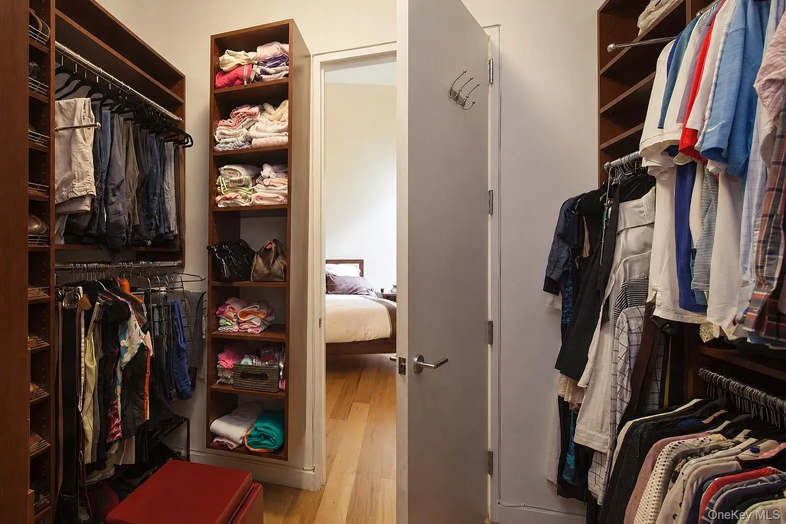 2728 Thomson Avenue, New York, NY, 1 Bedroom Bedrooms, 3 Rooms Rooms,1 BathroomBathrooms,Residential Lease,For Rent,Thomson,0,1010906 2728 Thomson Avenue, New York, NY, 1 Bedroom Bedrooms, 3 Rooms Rooms,1 BathroomBathrooms,Residential Lease,For Rent,Thomson,0,1010906