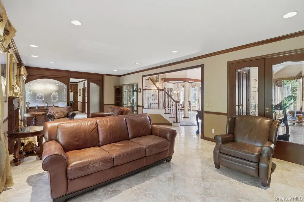 15 Boxwood Lane, Oyster Bay, NY, 4 Bedrooms Bedrooms, 8 Rooms Rooms,2 BathroomsBathrooms,Residential,For Rent,Boxwood,0,1010909 15 Boxwood Lane, Oyster Bay, NY, 4 Bedrooms Bedrooms, 8 Rooms Rooms,2 BathroomsBathrooms,Residential,For Rent,Boxwood,0,1010909