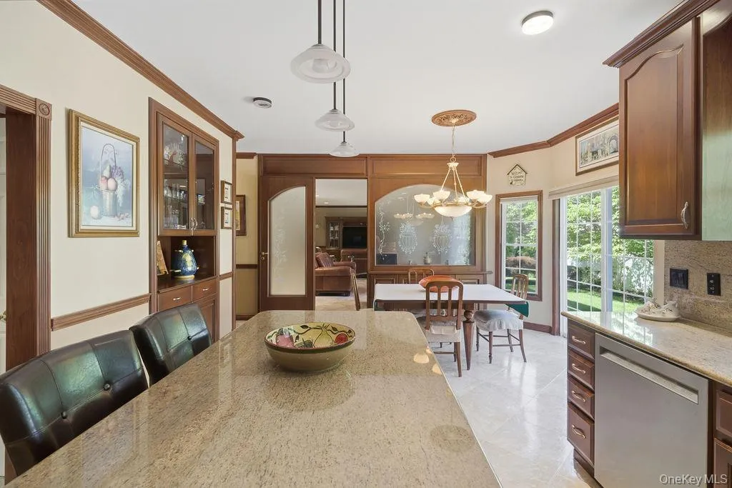 15 Boxwood Lane, Oyster Bay, NY, 4 Bedrooms Bedrooms, 8 Rooms Rooms,2 BathroomsBathrooms,Residential,For Rent,Boxwood,0,1010909 15 Boxwood Lane, Oyster Bay, NY, 4 Bedrooms Bedrooms, 8 Rooms Rooms,2 BathroomsBathrooms,Residential,For Rent,Boxwood,0,1010909