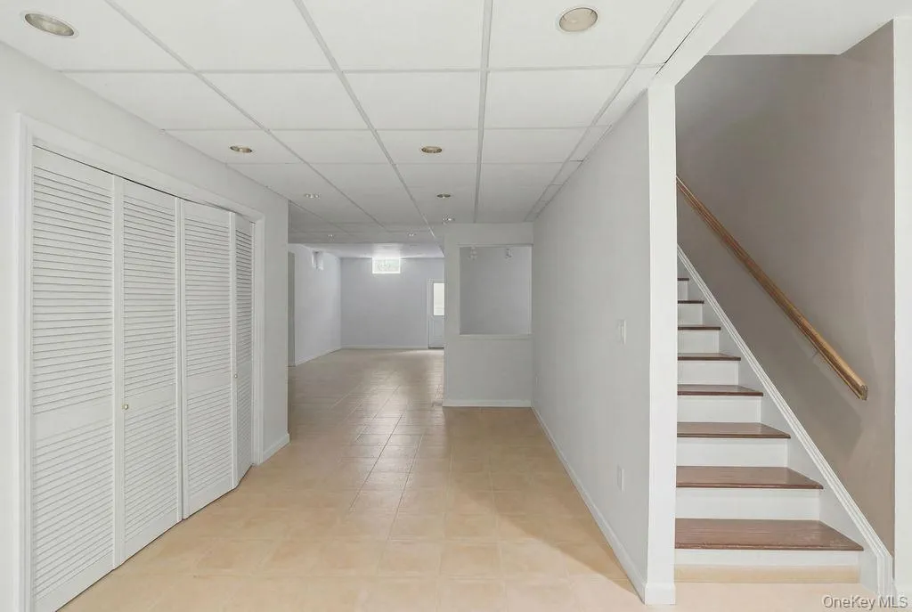 15 Boxwood Lane, Oyster Bay, NY, 4 Bedrooms Bedrooms, 8 Rooms Rooms,2 BathroomsBathrooms,Residential,For Rent,Boxwood,0,1010909 15 Boxwood Lane, Oyster Bay, NY, 4 Bedrooms Bedrooms, 8 Rooms Rooms,2 BathroomsBathrooms,Residential,For Rent,Boxwood,0,1010909