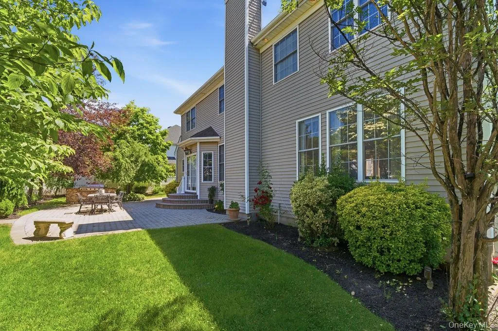 15 Boxwood Lane, Oyster Bay, NY, 4 Bedrooms Bedrooms, 8 Rooms Rooms,2 BathroomsBathrooms,Residential,For Rent,Boxwood,0,1010909 15 Boxwood Lane, Oyster Bay, NY, 4 Bedrooms Bedrooms, 8 Rooms Rooms,2 BathroomsBathrooms,Residential,For Rent,Boxwood,0,1010909