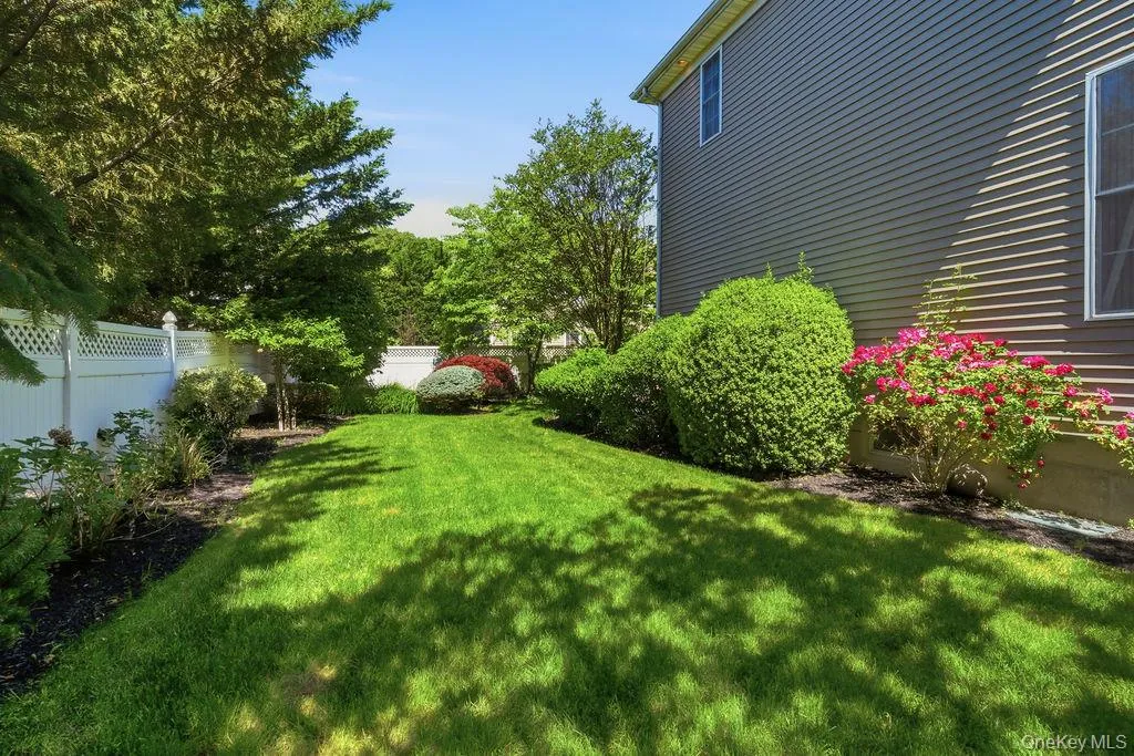 15 Boxwood Lane, Oyster Bay, NY, 4 Bedrooms Bedrooms, 8 Rooms Rooms,2 BathroomsBathrooms,Residential,For Rent,Boxwood,0,1010909 15 Boxwood Lane, Oyster Bay, NY, 4 Bedrooms Bedrooms, 8 Rooms Rooms,2 BathroomsBathrooms,Residential,For Rent,Boxwood,0,1010909