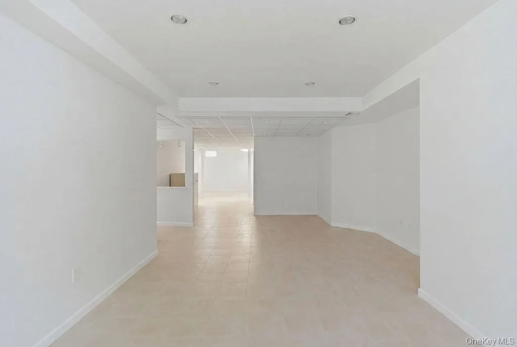15 Boxwood Lane, Oyster Bay, NY, 4 Bedrooms Bedrooms, 8 Rooms Rooms,2 BathroomsBathrooms,Residential,For Rent,Boxwood,0,1010909 15 Boxwood Lane, Oyster Bay, NY, 4 Bedrooms Bedrooms, 8 Rooms Rooms,2 BathroomsBathrooms,Residential,For Rent,Boxwood,0,1010909