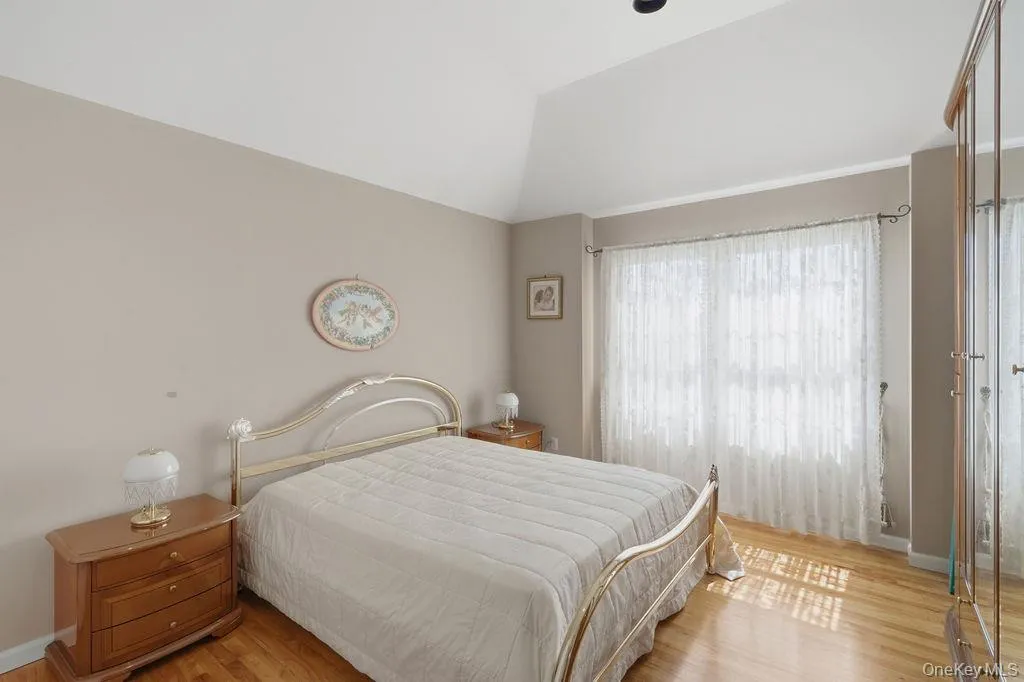 15 Boxwood Lane, Oyster Bay, NY, 4 Bedrooms Bedrooms, 8 Rooms Rooms,2 BathroomsBathrooms,Residential,For Rent,Boxwood,0,1010909 15 Boxwood Lane, Oyster Bay, NY, 4 Bedrooms Bedrooms, 8 Rooms Rooms,2 BathroomsBathrooms,Residential,For Rent,Boxwood,0,1010909