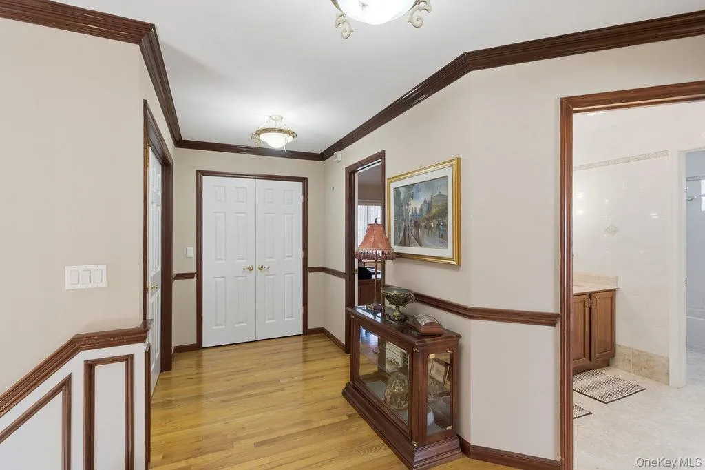 15 Boxwood Lane, Oyster Bay, NY, 4 Bedrooms Bedrooms, 8 Rooms Rooms,2 BathroomsBathrooms,Residential,For Rent,Boxwood,0,1010909 15 Boxwood Lane, Oyster Bay, NY, 4 Bedrooms Bedrooms, 8 Rooms Rooms,2 BathroomsBathrooms,Residential,For Rent,Boxwood,0,1010909