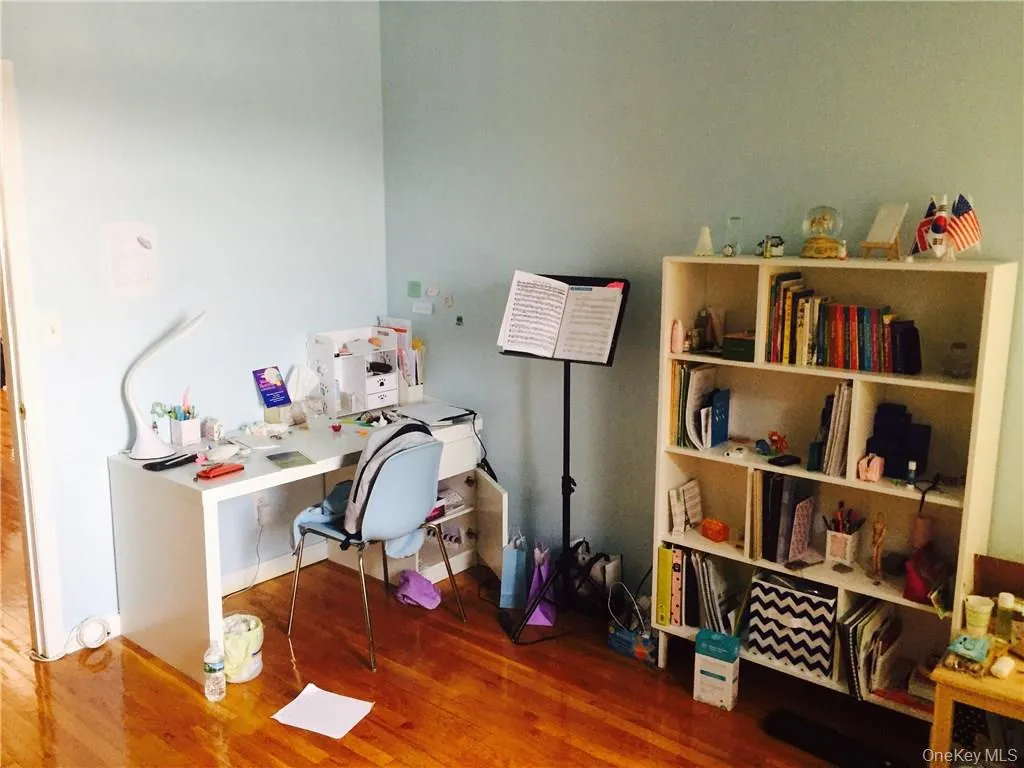 6-8 Main Street, Middletown, NY, 2 Bedrooms Bedrooms, 5 Rooms Rooms,1 BathroomBathrooms,Residential Lease,For Rent,Main,0,1010910 6-8 Main Street, Middletown, NY, 2 Bedrooms Bedrooms, 5 Rooms Rooms,1 BathroomBathrooms,Residential Lease,For Rent,Main,0,1010910