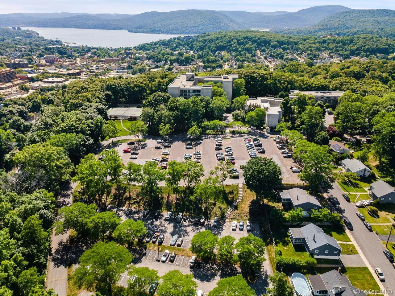 150 Overlook, Peekskill, NY, 1 Bedroom Bedrooms, 3 Rooms Rooms,1 BathroomBathrooms,Residential,For Rent,Overlook,0,1010912 150 Overlook, Peekskill, NY, 1 Bedroom Bedrooms, 3 Rooms Rooms,1 BathroomBathrooms,Residential,For Rent,Overlook,0,1010912