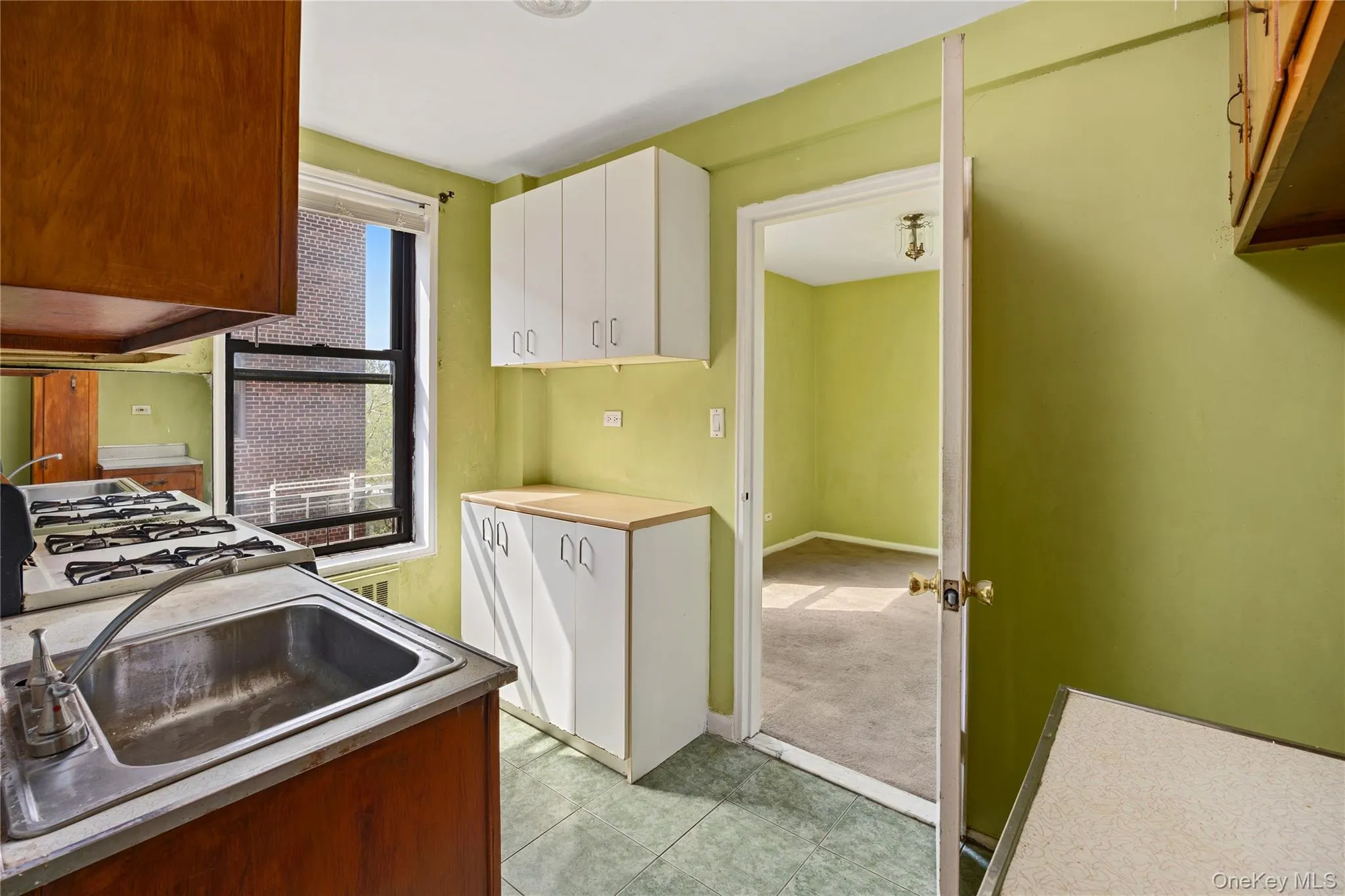 65-15 38th Avenue, New York, NY, 2 Bedrooms Bedrooms, 4 Rooms Rooms,1 BathroomBathrooms,Residential,For Rent,38th,0,1010913 65-15 38th Avenue, New York, NY, 2 Bedrooms Bedrooms, 4 Rooms Rooms,1 BathroomBathrooms,Residential,For Rent,38th,0,1010913