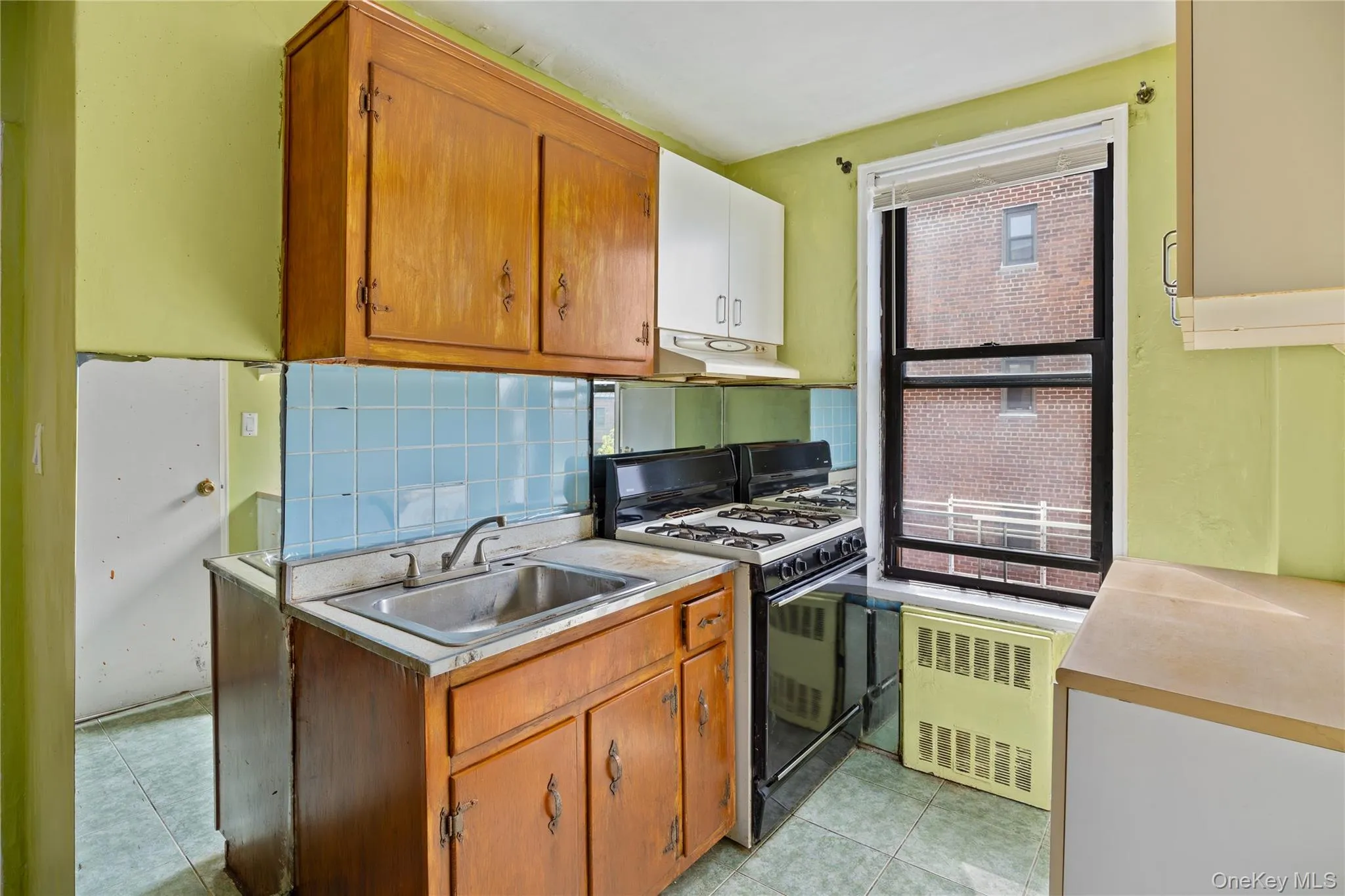 65-15 38th Avenue, New York, NY, 2 Bedrooms Bedrooms, 4 Rooms Rooms,1 BathroomBathrooms,Residential,For Rent,38th,0,1010913 65-15 38th Avenue, New York, NY, 2 Bedrooms Bedrooms, 4 Rooms Rooms,1 BathroomBathrooms,Residential,For Rent,38th,0,1010913