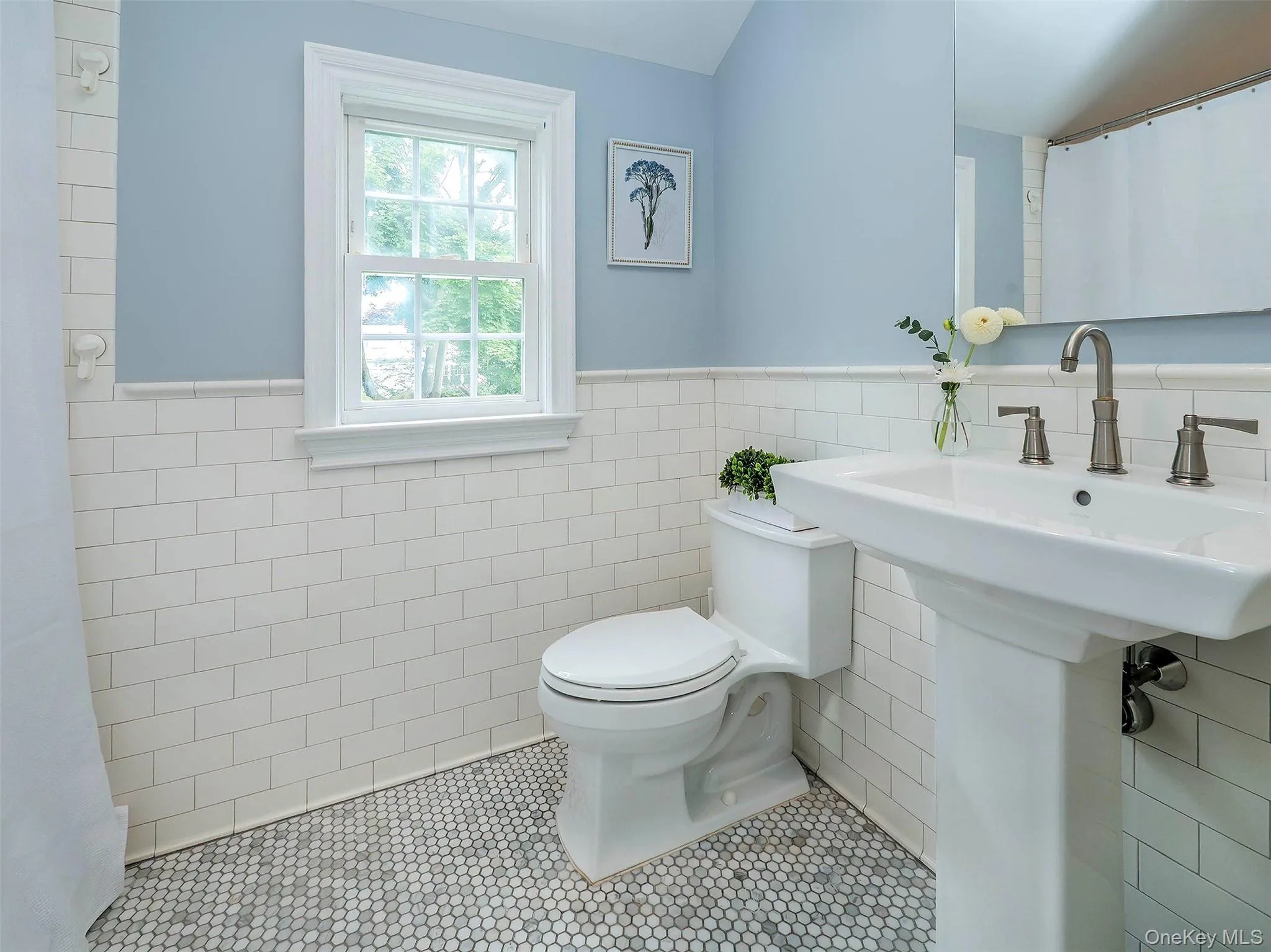 107 Dogwood Lane, North Hempstead, NY, 3 Bedrooms Bedrooms, 7 Rooms Rooms,2 BathroomsBathrooms,Residential,For Rent,Dogwood,0,1010915 107 Dogwood Lane, North Hempstead, NY, 3 Bedrooms Bedrooms, 7 Rooms Rooms,2 BathroomsBathrooms,Residential,For Rent,Dogwood,0,1010915