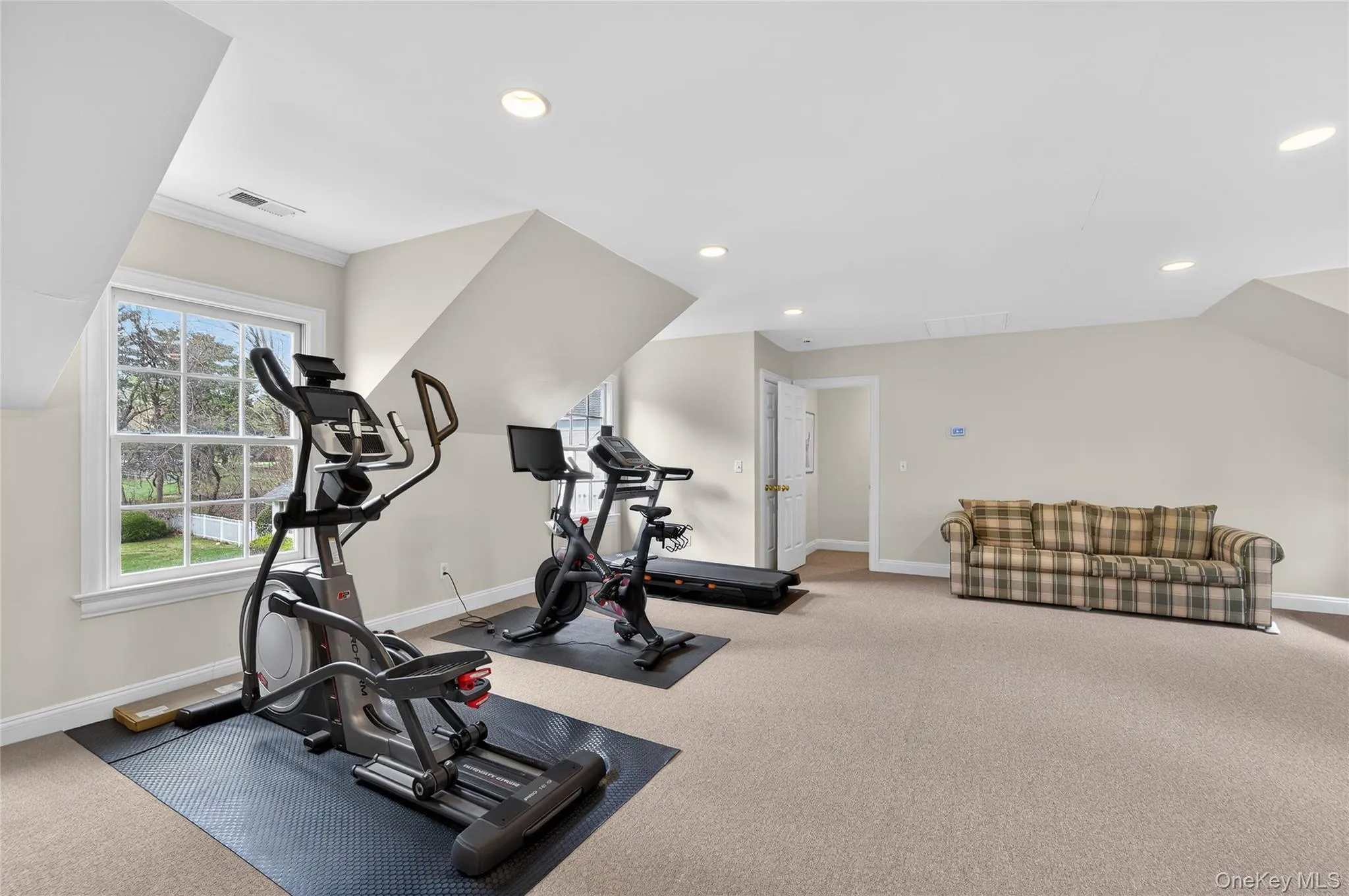 1862 Muttontown Road, Oyster Bay, NY, 6 Bedrooms Bedrooms, 12 Rooms Rooms,6 BathroomsBathrooms,Residential,For Rent,Muttontown,0,1010916 1862 Muttontown Road, Oyster Bay, NY, 6 Bedrooms Bedrooms, 12 Rooms Rooms,6 BathroomsBathrooms,Residential,For Rent,Muttontown,0,1010916