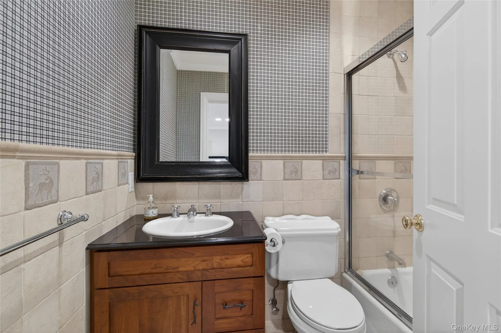 1862 Muttontown Road, Oyster Bay, NY, 6 Bedrooms Bedrooms, 12 Rooms Rooms,6 BathroomsBathrooms,Residential,For Rent,Muttontown,0,1010916 1862 Muttontown Road, Oyster Bay, NY, 6 Bedrooms Bedrooms, 12 Rooms Rooms,6 BathroomsBathrooms,Residential,For Rent,Muttontown,0,1010916