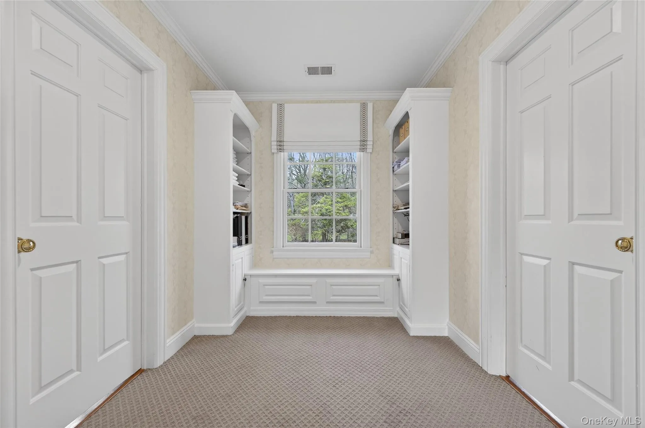 1862 Muttontown Road, Oyster Bay, NY, 6 Bedrooms Bedrooms, 12 Rooms Rooms,6 BathroomsBathrooms,Residential,For Rent,Muttontown,0,1010916 1862 Muttontown Road, Oyster Bay, NY, 6 Bedrooms Bedrooms, 12 Rooms Rooms,6 BathroomsBathrooms,Residential,For Rent,Muttontown,0,1010916