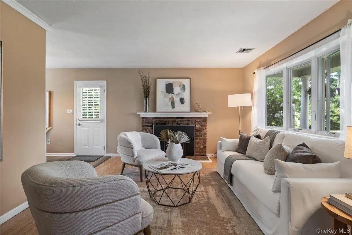 88 Orienta Avenue, Brookhaven, NY, 4 Bedrooms Bedrooms, 6 Rooms Rooms,4 BathroomsBathrooms,Residential,For Rent,Orienta,0,1010920 88 Orienta Avenue, Brookhaven, NY, 4 Bedrooms Bedrooms, 6 Rooms Rooms,4 BathroomsBathrooms,Residential,For Rent,Orienta,0,1010920