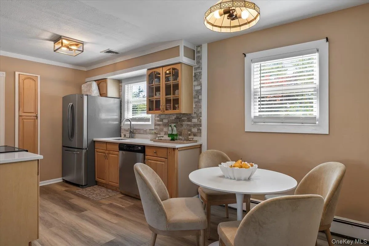 88 Orienta Avenue, Brookhaven, NY, 4 Bedrooms Bedrooms, 6 Rooms Rooms,4 BathroomsBathrooms,Residential,For Rent,Orienta,0,1010920 88 Orienta Avenue, Brookhaven, NY, 4 Bedrooms Bedrooms, 6 Rooms Rooms,4 BathroomsBathrooms,Residential,For Rent,Orienta,0,1010920