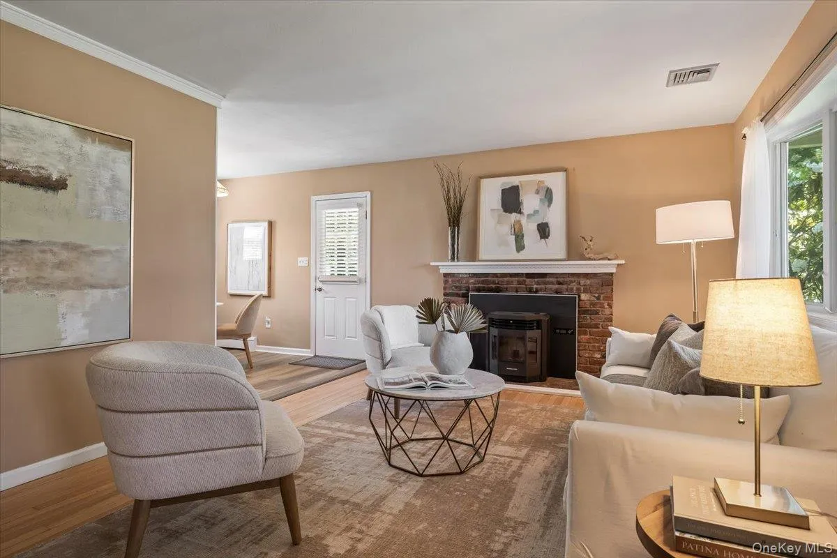 88 Orienta Avenue, Brookhaven, NY, 4 Bedrooms Bedrooms, 6 Rooms Rooms,4 BathroomsBathrooms,Residential,For Rent,Orienta,0,1010920 88 Orienta Avenue, Brookhaven, NY, 4 Bedrooms Bedrooms, 6 Rooms Rooms,4 BathroomsBathrooms,Residential,For Rent,Orienta,0,1010920