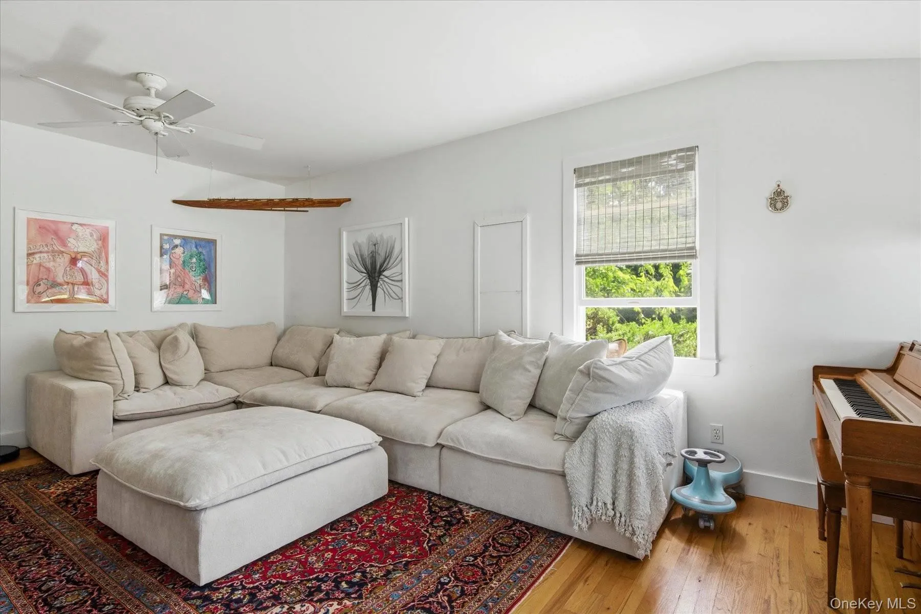 255 Sunset Avenue, Southampton, NY, 4 Bedrooms Bedrooms, 6 Rooms Rooms,2 BathroomsBathrooms,Residential Lease,For Rent,Sunset,0,1010923 255 Sunset Avenue, Southampton, NY, 4 Bedrooms Bedrooms, 6 Rooms Rooms,2 BathroomsBathrooms,Residential Lease,For Rent,Sunset,0,1010923