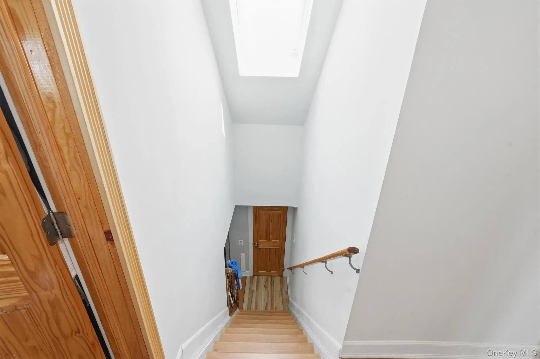 2151 Stewart Avenue, Hempstead, NY, 5 Bedrooms Bedrooms, 10 Rooms Rooms,4 BathroomsBathrooms,Residential,For Rent,Stewart,0,1010924 2151 Stewart Avenue, Hempstead, NY, 5 Bedrooms Bedrooms, 10 Rooms Rooms,4 BathroomsBathrooms,Residential,For Rent,Stewart,0,1010924