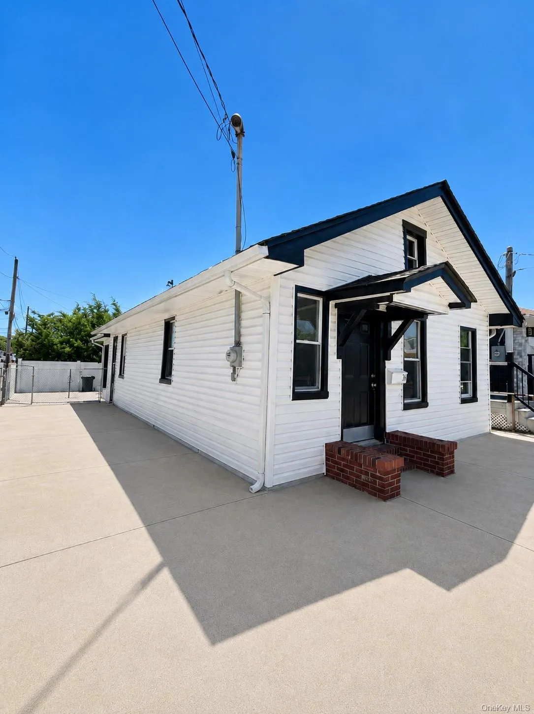 36 Walnut Road, Hempstead, NY, 3 Bedrooms Bedrooms, 6 Rooms Rooms,1 BathroomBathrooms,Residential,For Rent,Walnut,0,1010926 36 Walnut Road, Hempstead, NY, 3 Bedrooms Bedrooms, 6 Rooms Rooms,1 BathroomBathrooms,Residential,For Rent,Walnut,0,1010926