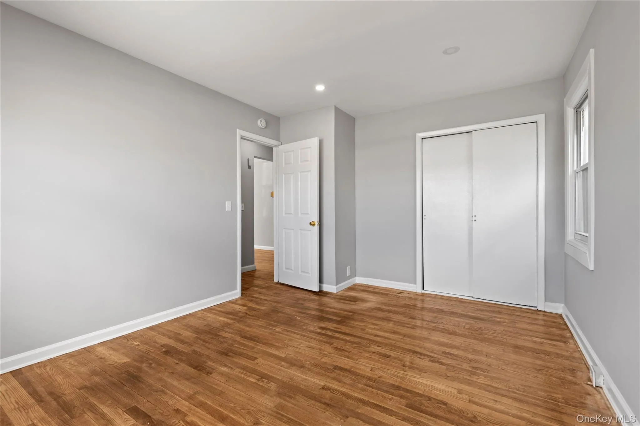 725 Broadway, Long Beach, NY, 2 Bedrooms Bedrooms, 4 Rooms Rooms,1 BathroomBathrooms,Residential Lease,For Rent,Broadway,0,1010927 725 Broadway, Long Beach, NY, 2 Bedrooms Bedrooms, 4 Rooms Rooms,1 BathroomBathrooms,Residential Lease,For Rent,Broadway,0,1010927