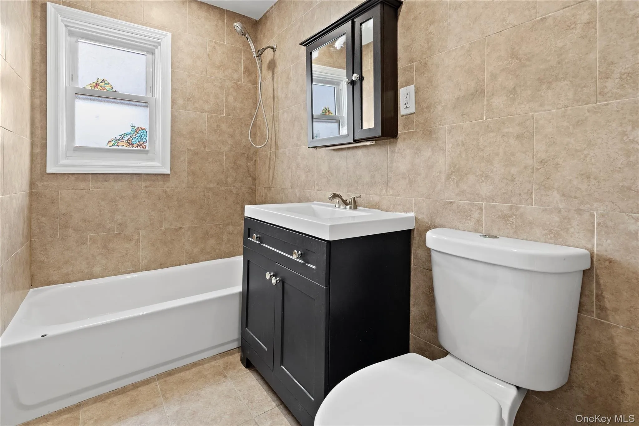 725 Broadway, Long Beach, NY, 2 Bedrooms Bedrooms, 4 Rooms Rooms,1 BathroomBathrooms,Residential Lease,For Rent,Broadway,0,1010927 725 Broadway, Long Beach, NY, 2 Bedrooms Bedrooms, 4 Rooms Rooms,1 BathroomBathrooms,Residential Lease,For Rent,Broadway,0,1010927