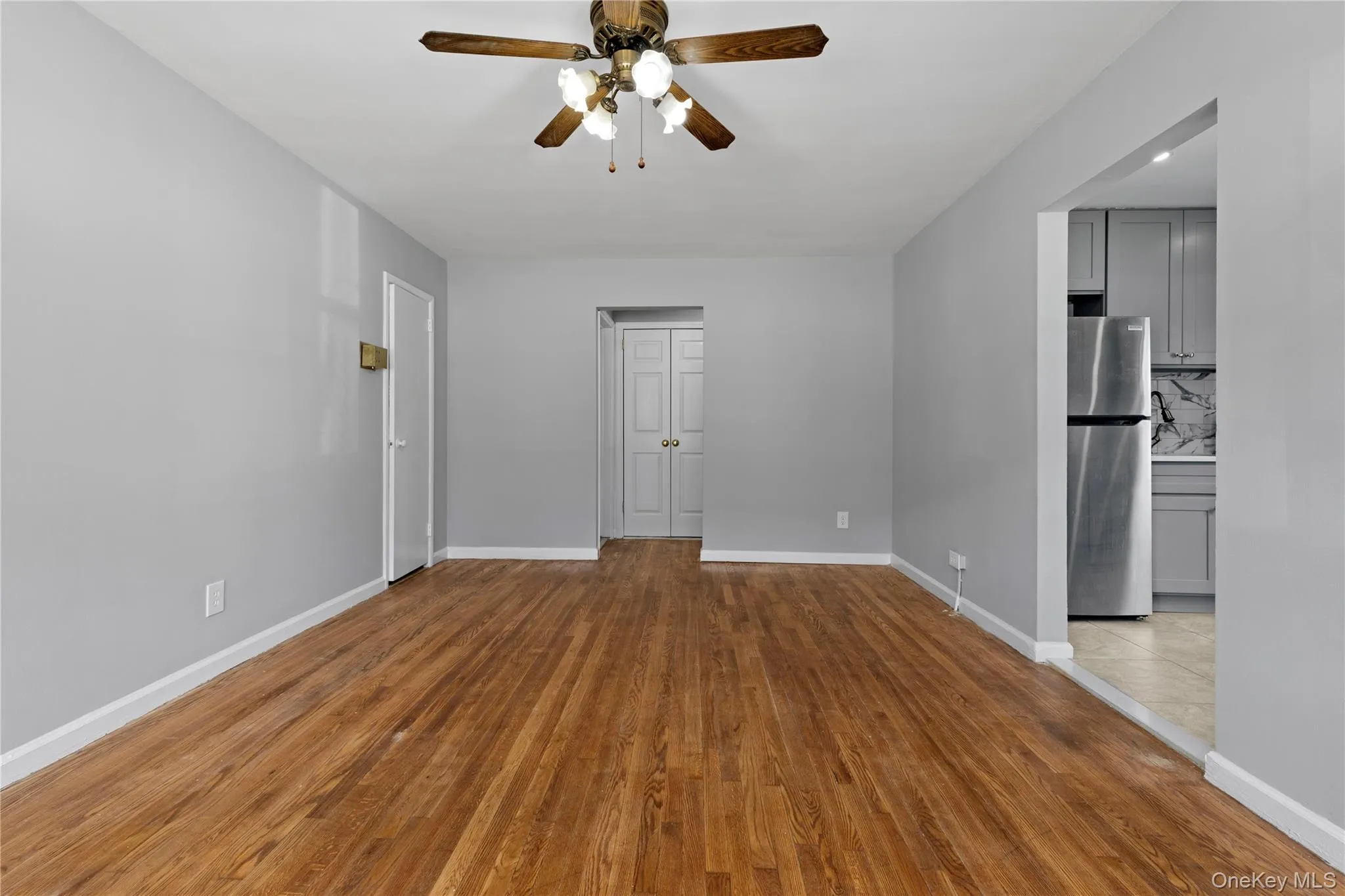 725 Broadway, Long Beach, NY, 2 Bedrooms Bedrooms, 4 Rooms Rooms,1 BathroomBathrooms,Residential Lease,For Rent,Broadway,0,1010927 725 Broadway, Long Beach, NY, 2 Bedrooms Bedrooms, 4 Rooms Rooms,1 BathroomBathrooms,Residential Lease,For Rent,Broadway,0,1010927