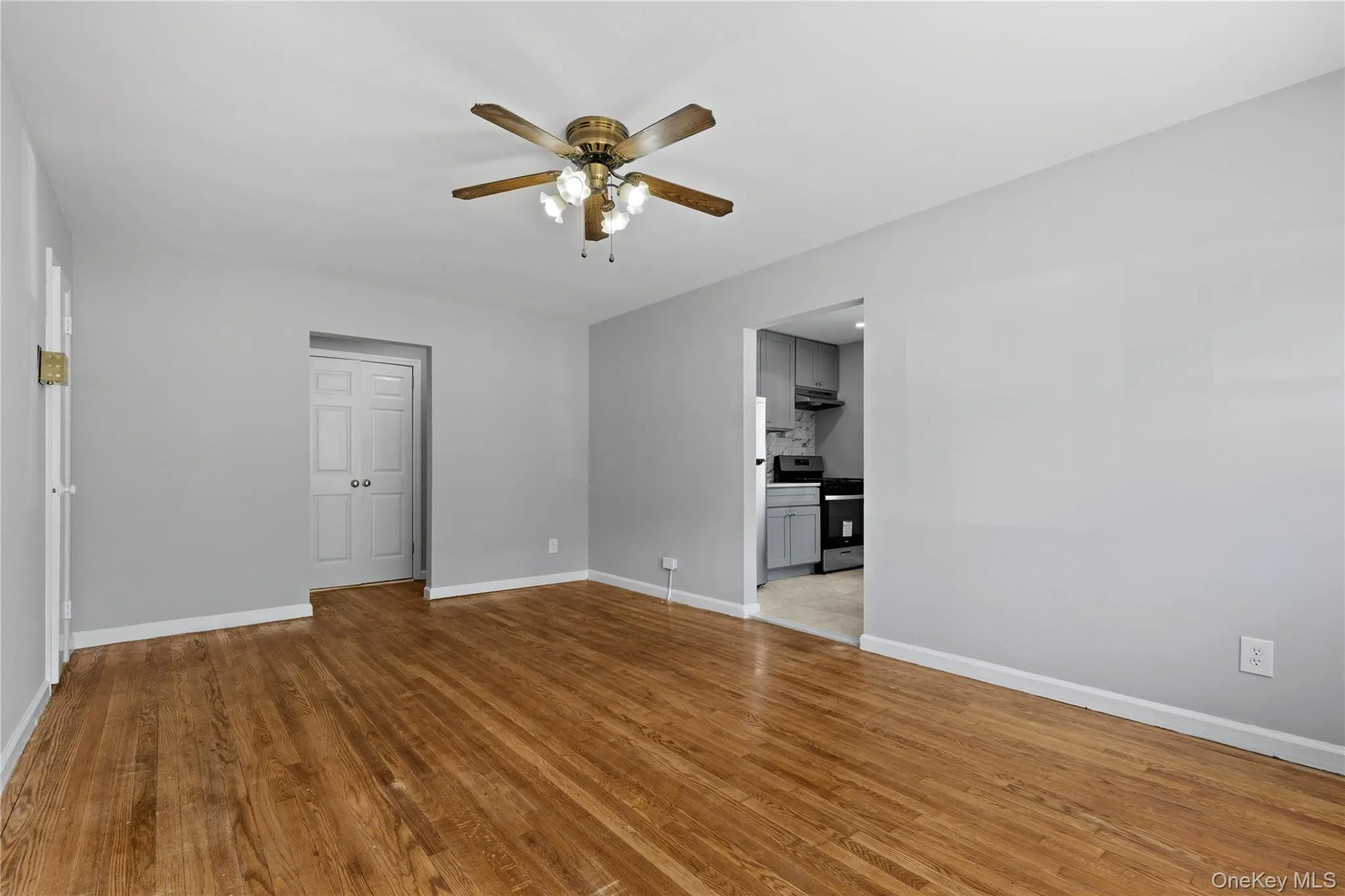 725 Broadway, Long Beach, NY, 2 Bedrooms Bedrooms, 4 Rooms Rooms,1 BathroomBathrooms,Residential Lease,For Rent,Broadway,0,1010927 725 Broadway, Long Beach, NY, 2 Bedrooms Bedrooms, 4 Rooms Rooms,1 BathroomBathrooms,Residential Lease,For Rent,Broadway,0,1010927