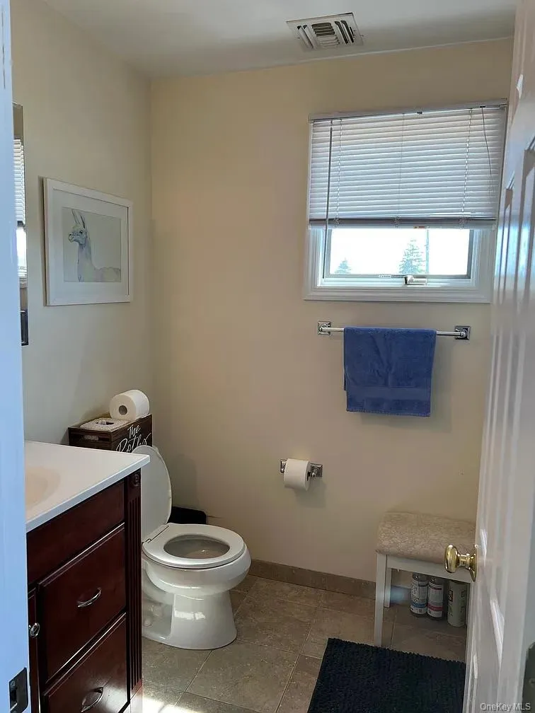 317 Bedford Avenue, Hempstead, NY, 1 Bedroom Bedrooms, 3 Rooms Rooms,1 BathroomBathrooms,Residential Lease,For Rent,Bedford,0,1010937 317 Bedford Avenue, Hempstead, NY, 1 Bedroom Bedrooms, 3 Rooms Rooms,1 BathroomBathrooms,Residential Lease,For Rent,Bedford,0,1010937