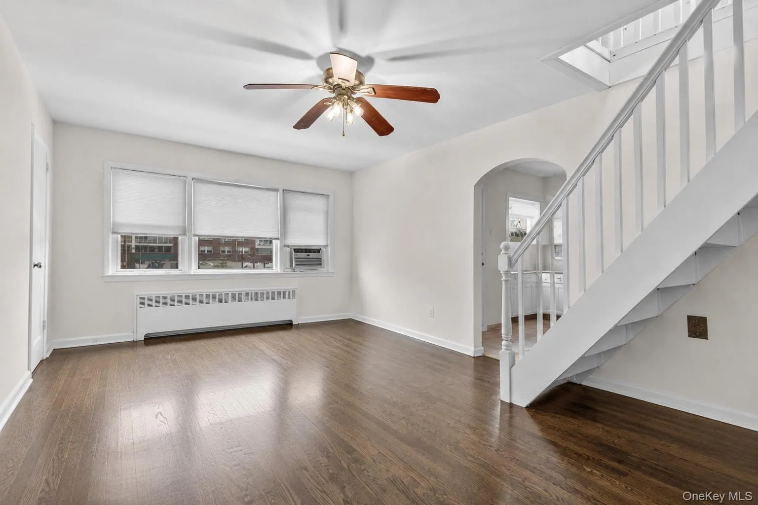 725 Broadway, Long Beach, NY, 1 Bedroom Bedrooms, 4 Rooms Rooms,1 BathroomBathrooms,Residential Lease,For Rent,Broadway,0,1010938 725 Broadway, Long Beach, NY, 1 Bedroom Bedrooms, 4 Rooms Rooms,1 BathroomBathrooms,Residential Lease,For Rent,Broadway,0,1010938